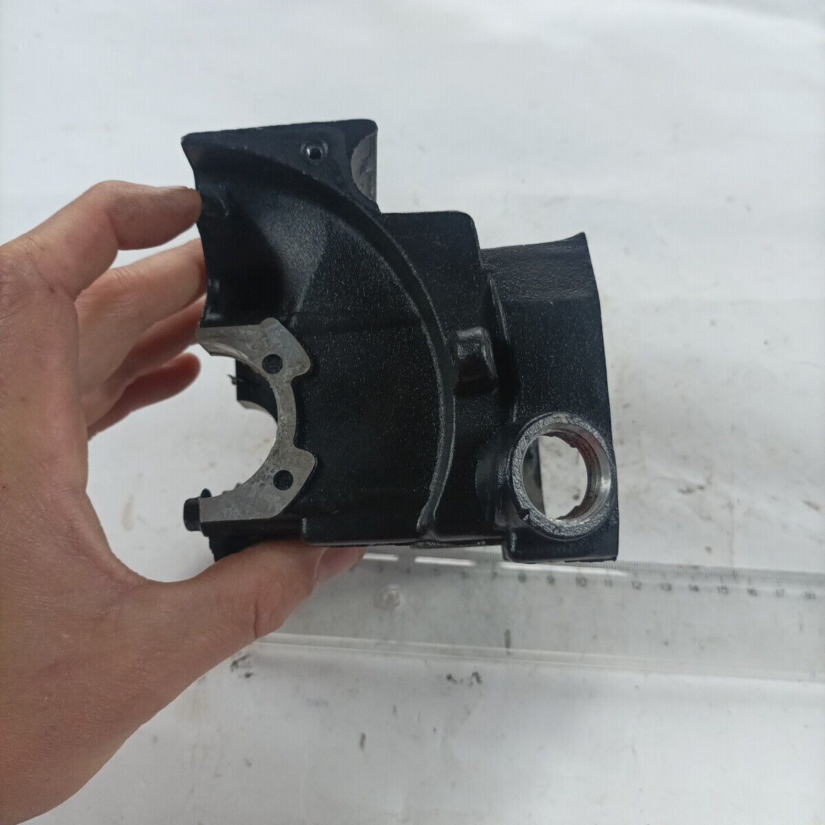 BASAMENTO MOTORE serbatoio olio PER MOTOSEGA MCCULLOCH PRO MAC 700 ricambi usati