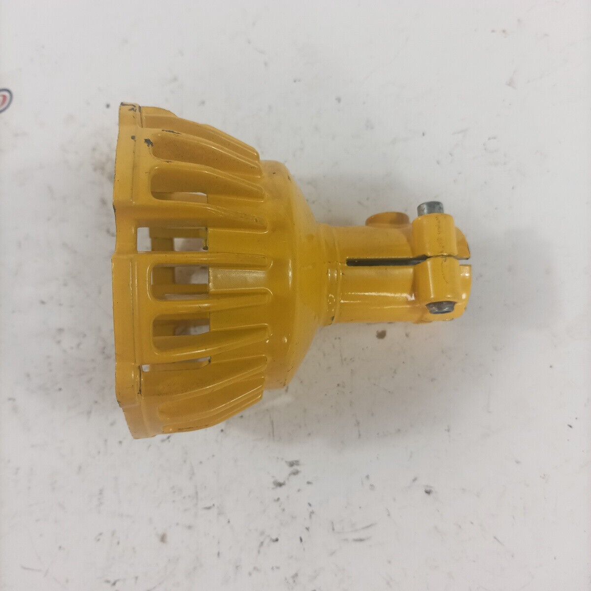 CUFFIA CAMPANA per DECESPUGLIATORE Emak Efco Oleo mac Dynamac ricambi usati
