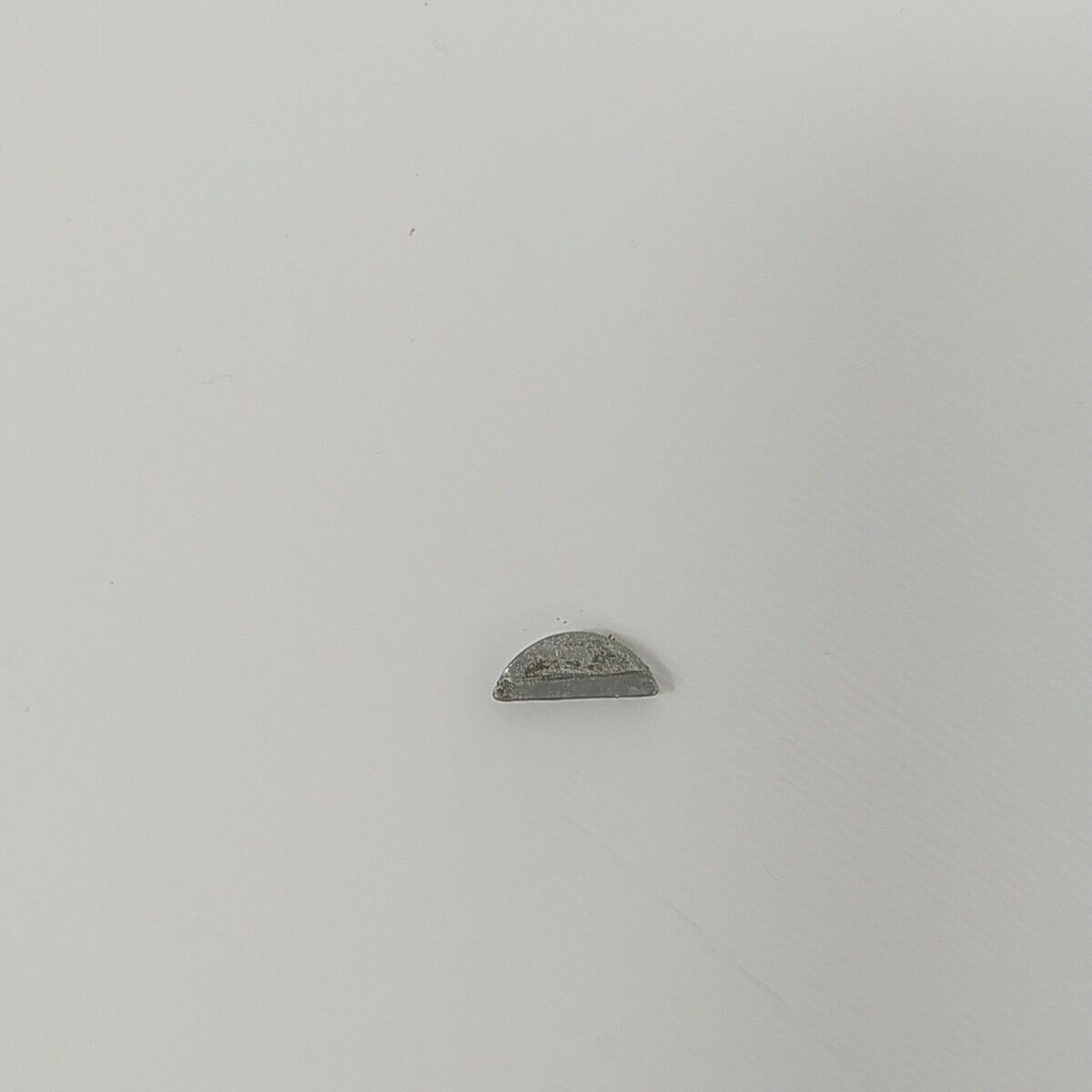 Ricambio CHIAVETTA MEZZALUNA VOLANO MAGNETICO per motosega CASTOR CP 700 usato