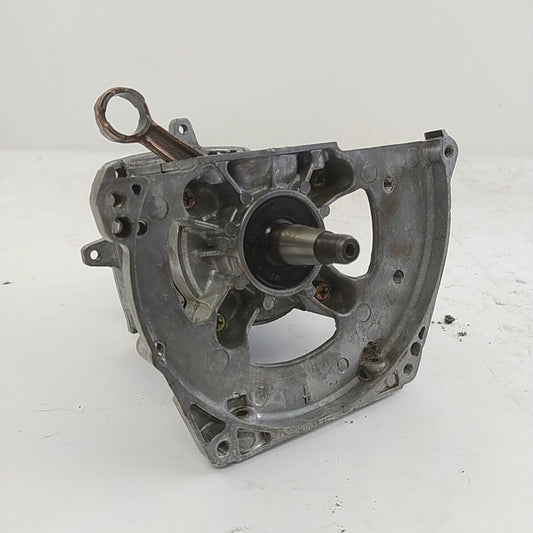 Ricambio CARTER BASAMENTO CILINDRO Usato per decespugliatore Komatsu ZENOAH G4K