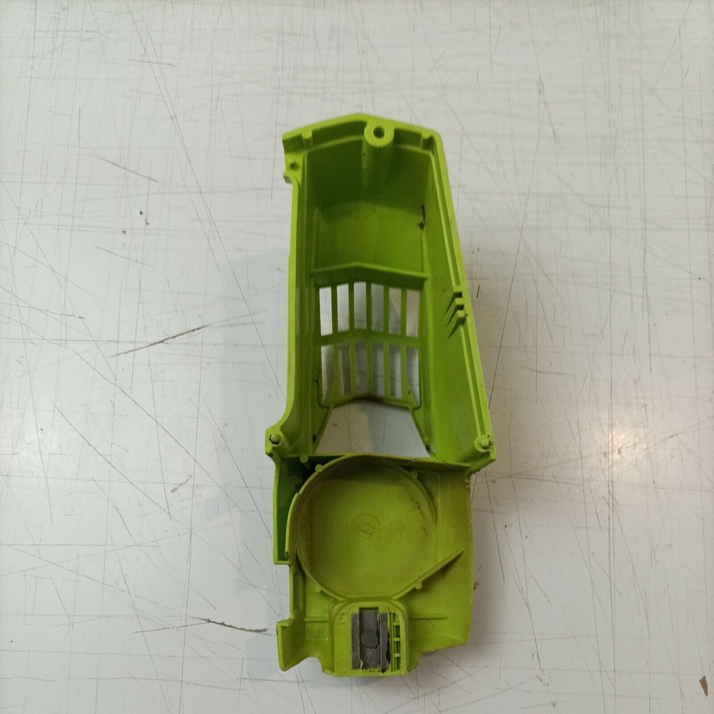 COPERCHIO frizione E MARITTIMA PER MOTOSEGA POULAN 2000 2.0 C.I ricambi usati