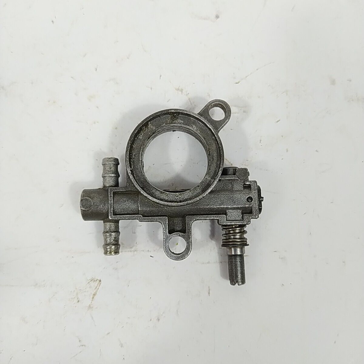 POMPA OLIO completa PER MOTOSEGA JET SKY KT2500 O CINESE 25 cc ricambi usati