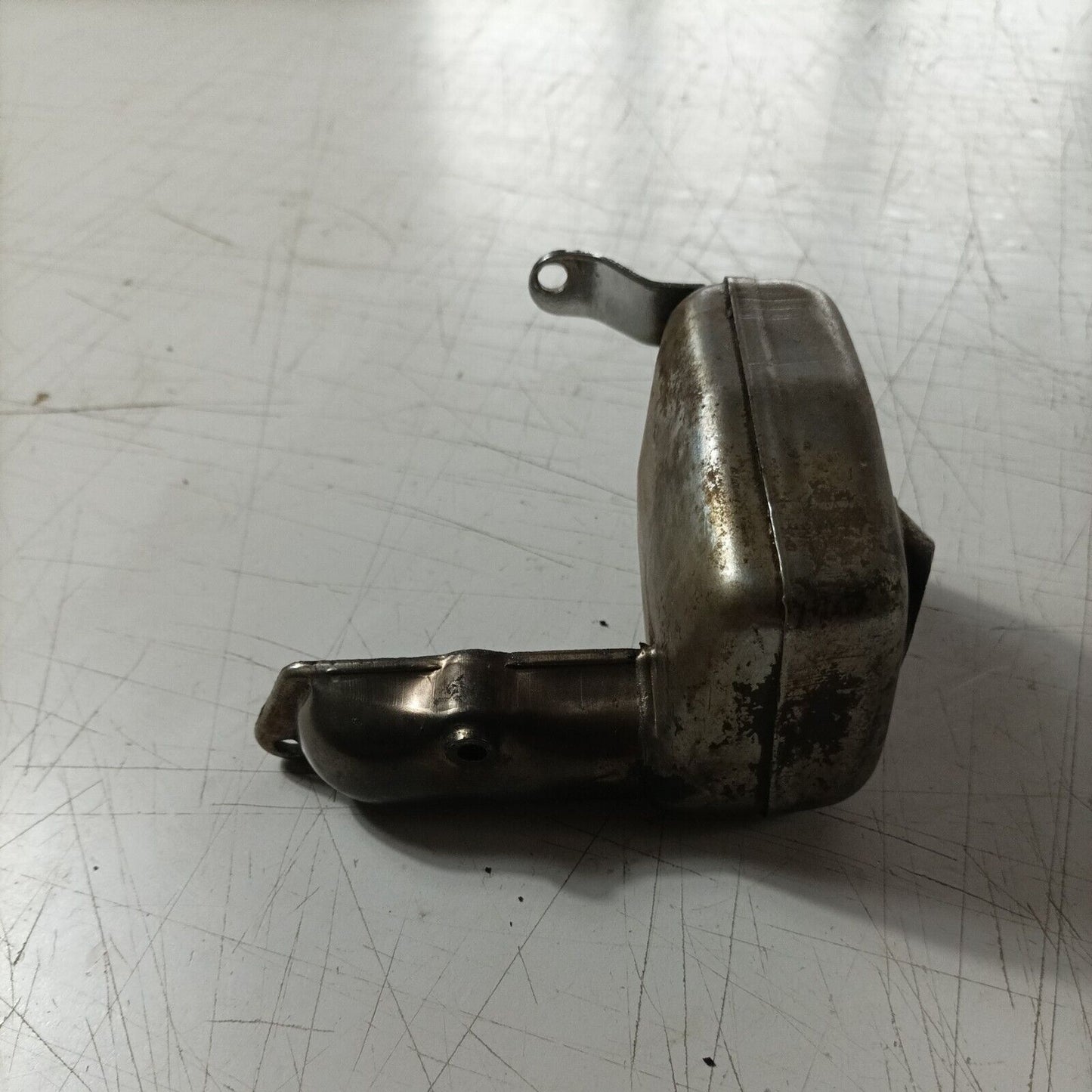SILENZIATORE MARMITTA TERMINALE DI SCARICO PER MOTOSEGA CASTOR C 70 ALPINA A 70