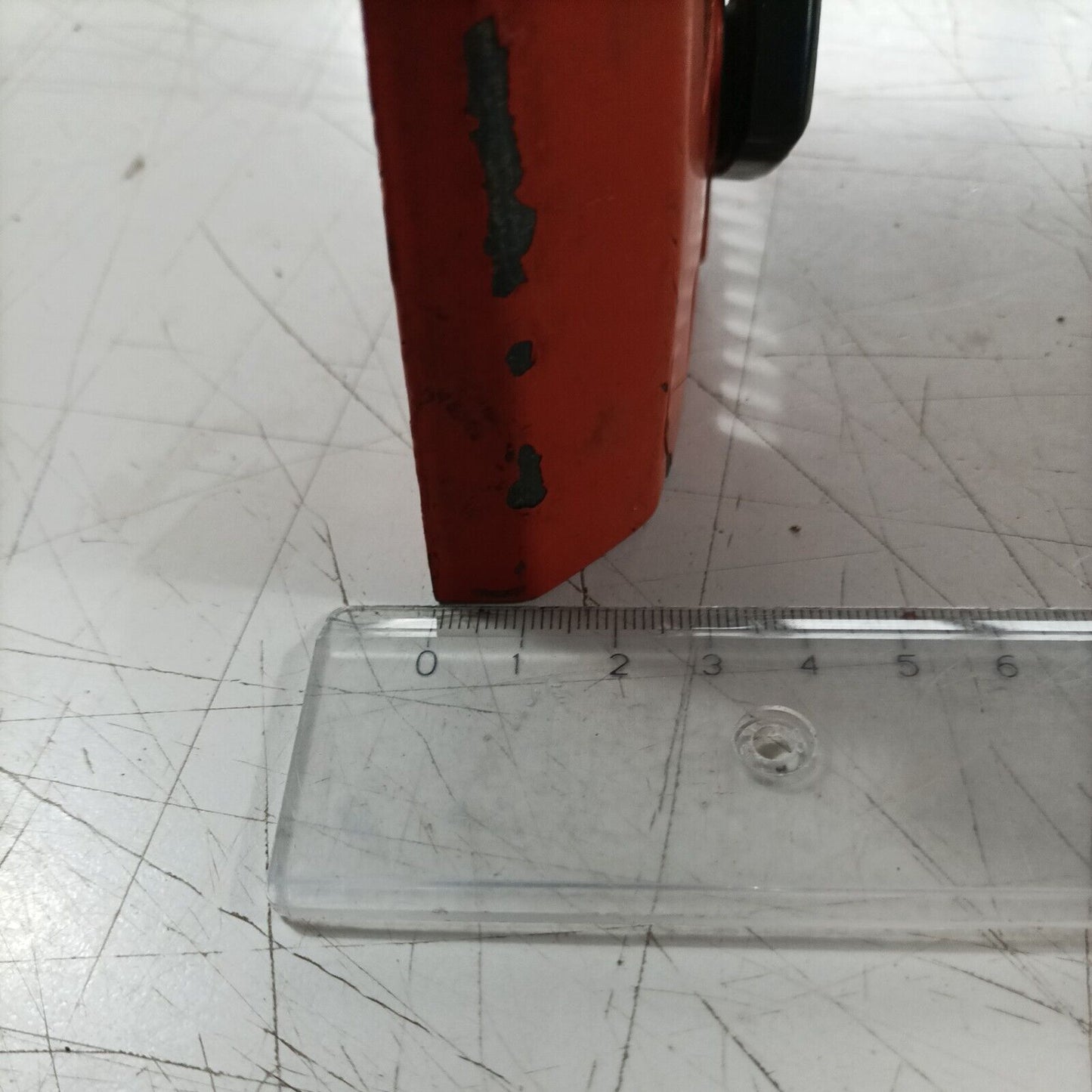 MOTOSEGA CASTOR C70 ALPINA A70 COPERCHIO FILTRO DELL'ARIA ARANCIONE ORIGINALE