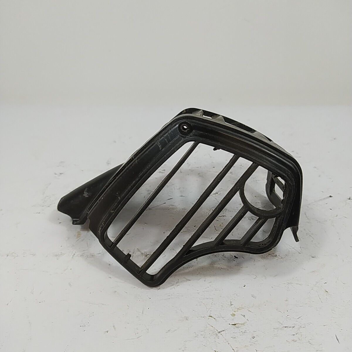 COPERCHIO CILINDRO MOTORE ricambi usati per decespugliatore MCCULLOCH CABRIO 251