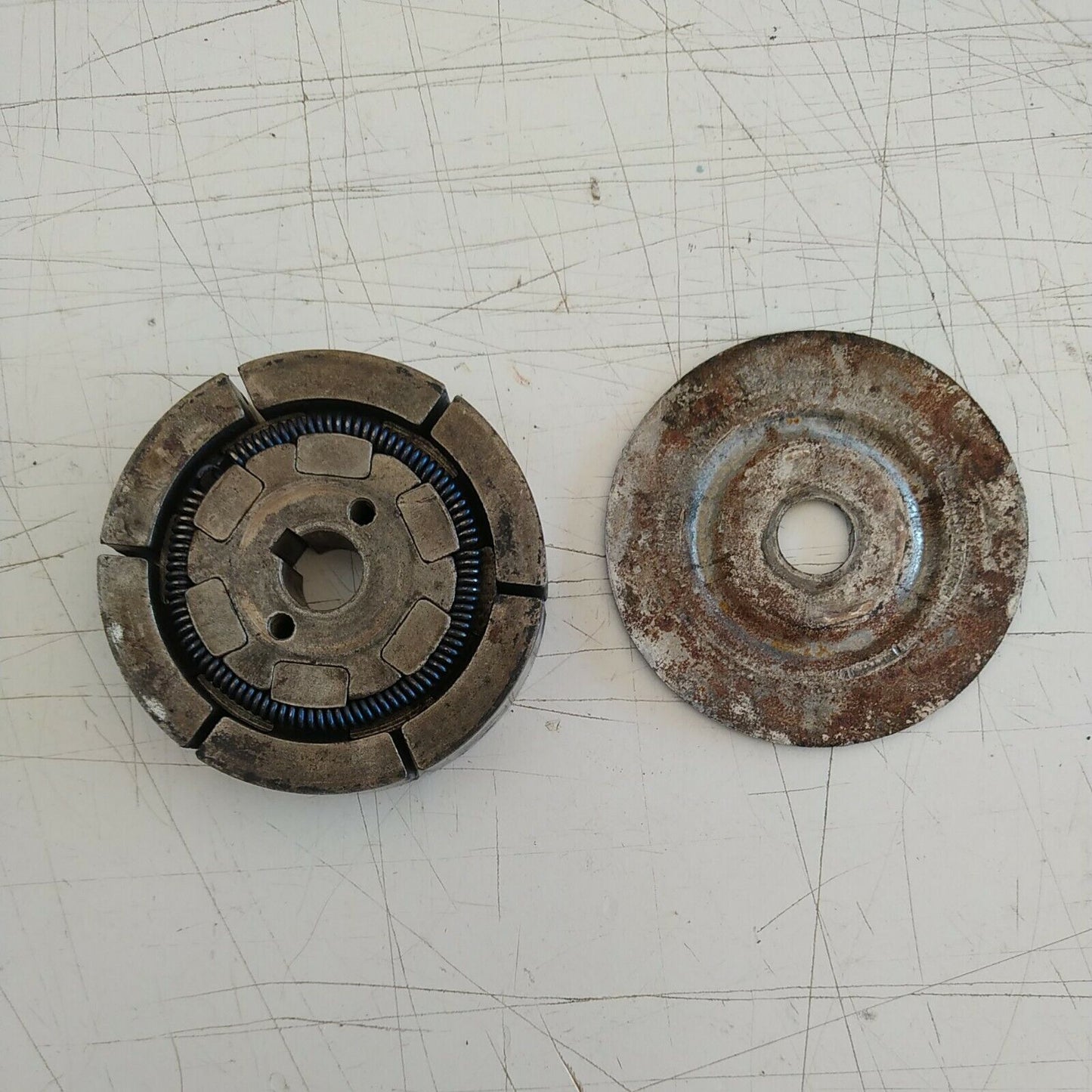 FRIZIONE E CAMPANA ORIGINALE COMPLETA PER MOTOSEGA ALPINA 70 O CASTOR 70