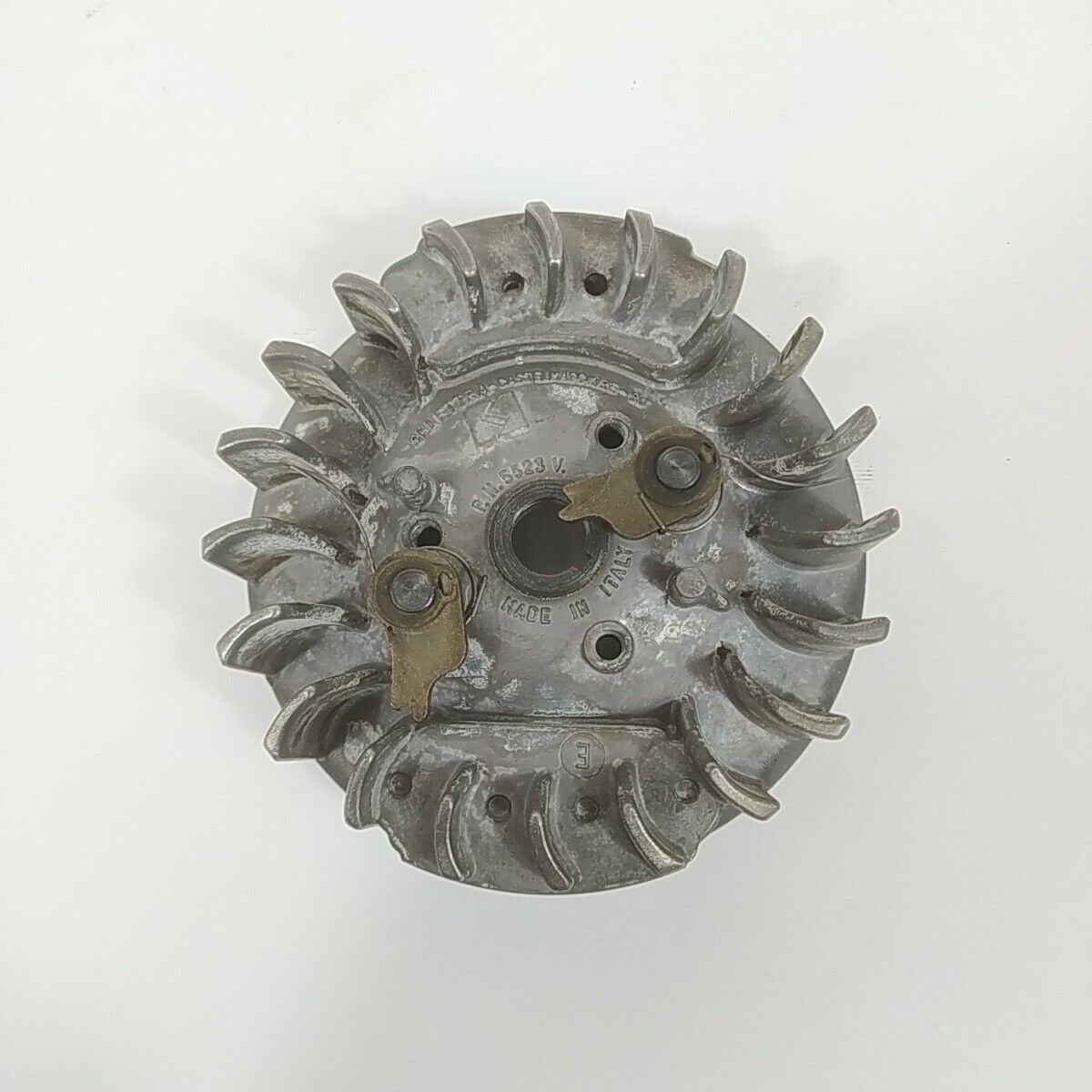 VOLANO MAGNETICO DI AVVIAMENTO per motosega OLEO MAC 350 usato P. N. 5523 V.
