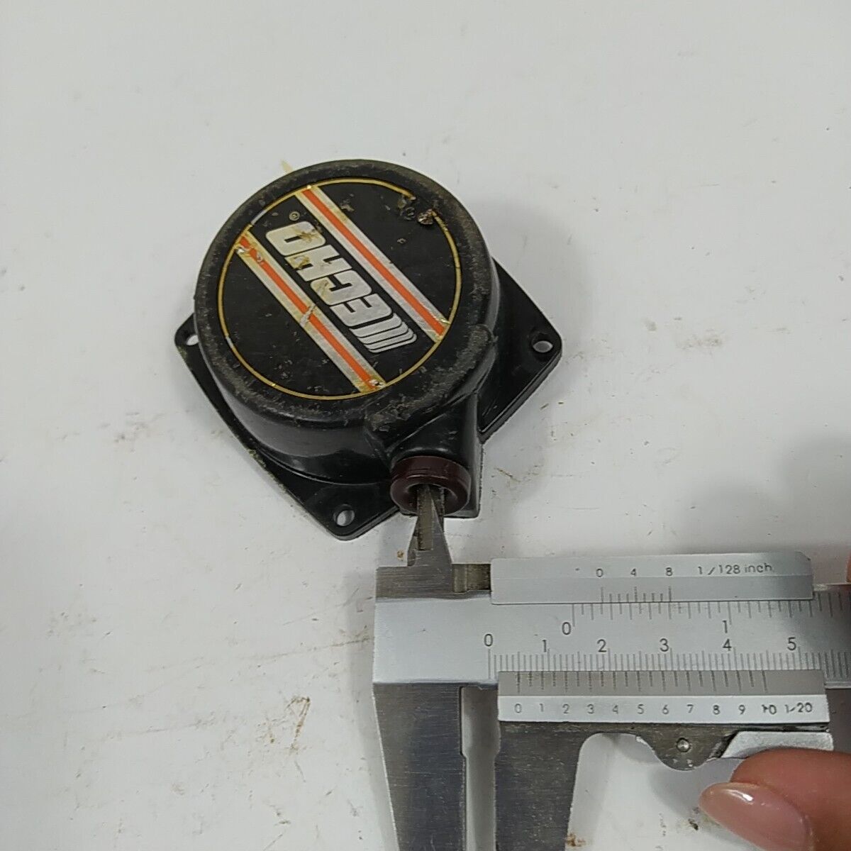 COPERCHIO E CRICCHETTO DI AVVIAMENTO per decespugliatore ECHO GT 22 SRM 22 usati