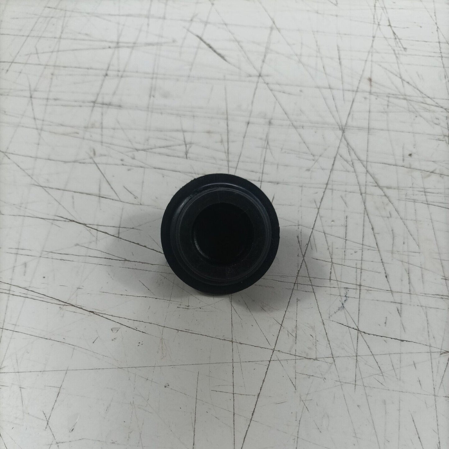 MOTOSEGA OLEOMAC OM 251 TAPPO serbatoio CARBURANTE MISCELA ricambi usati