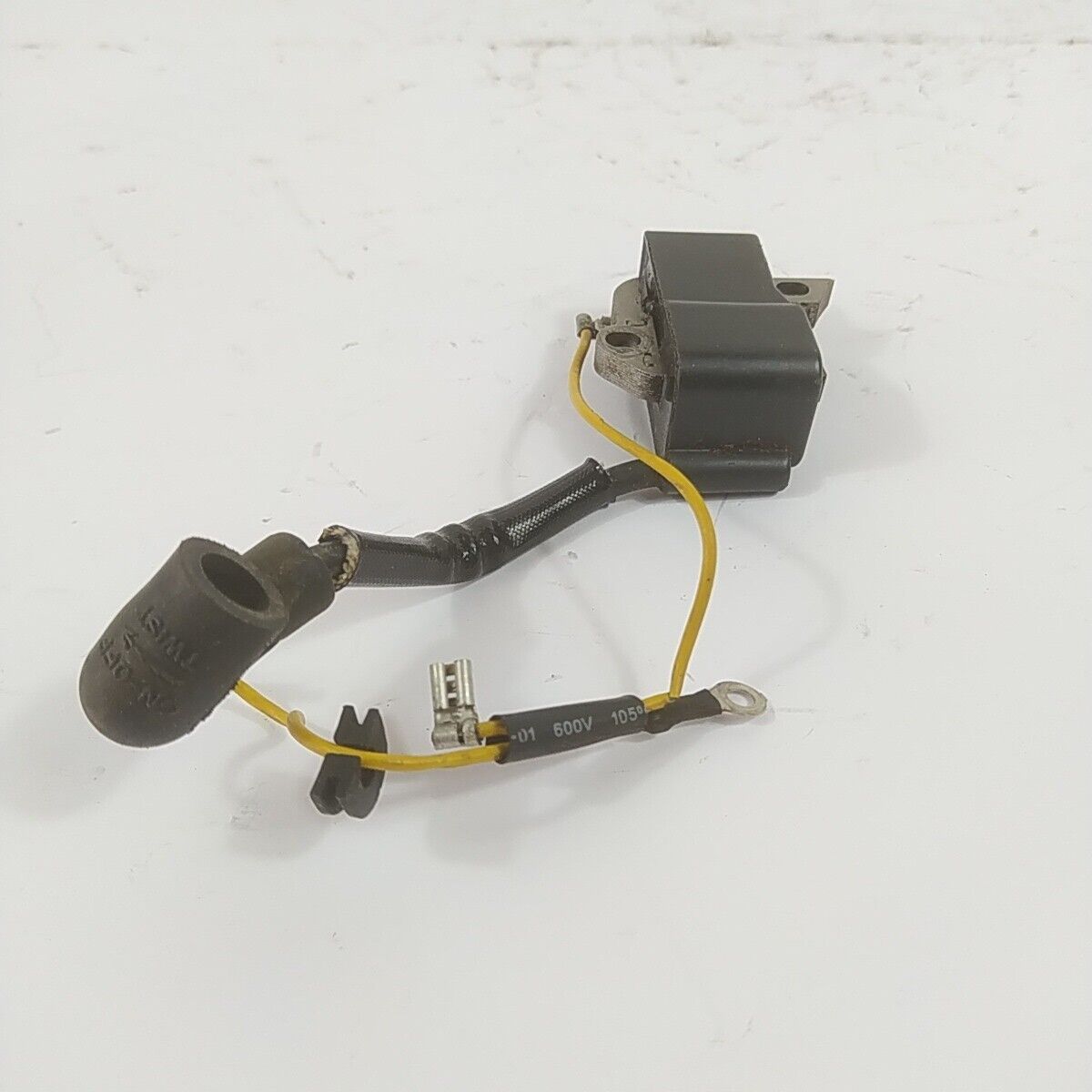 BOBINA DI ACCENSIONE AVVIAMENTO per motosega OLEO MAC GS 440 ricambi usati