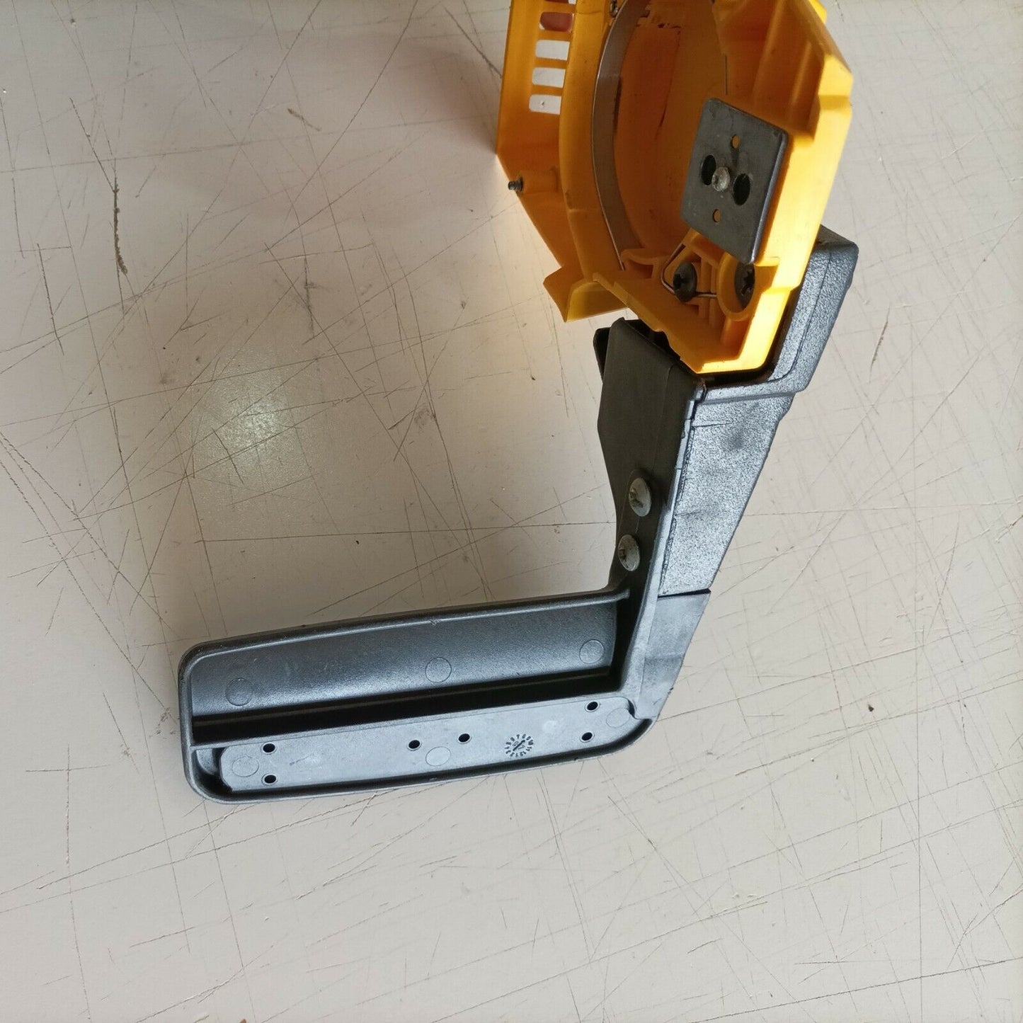 COPERCHIO FRIZIONE freno catena PER MOTOSEGA MCCULLOCH MACCAT 839 ricambi usati