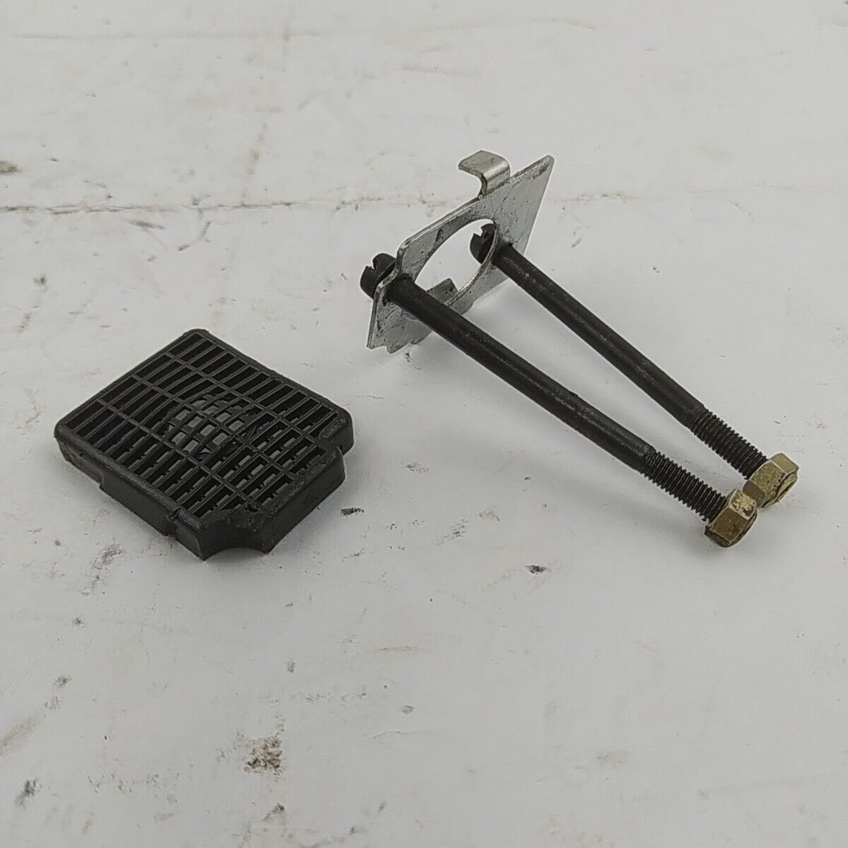 MOTOSEGA ALPINA A 70 0-70 ricambio SUPPORTO FILTRO aria e CARBURATORE usato