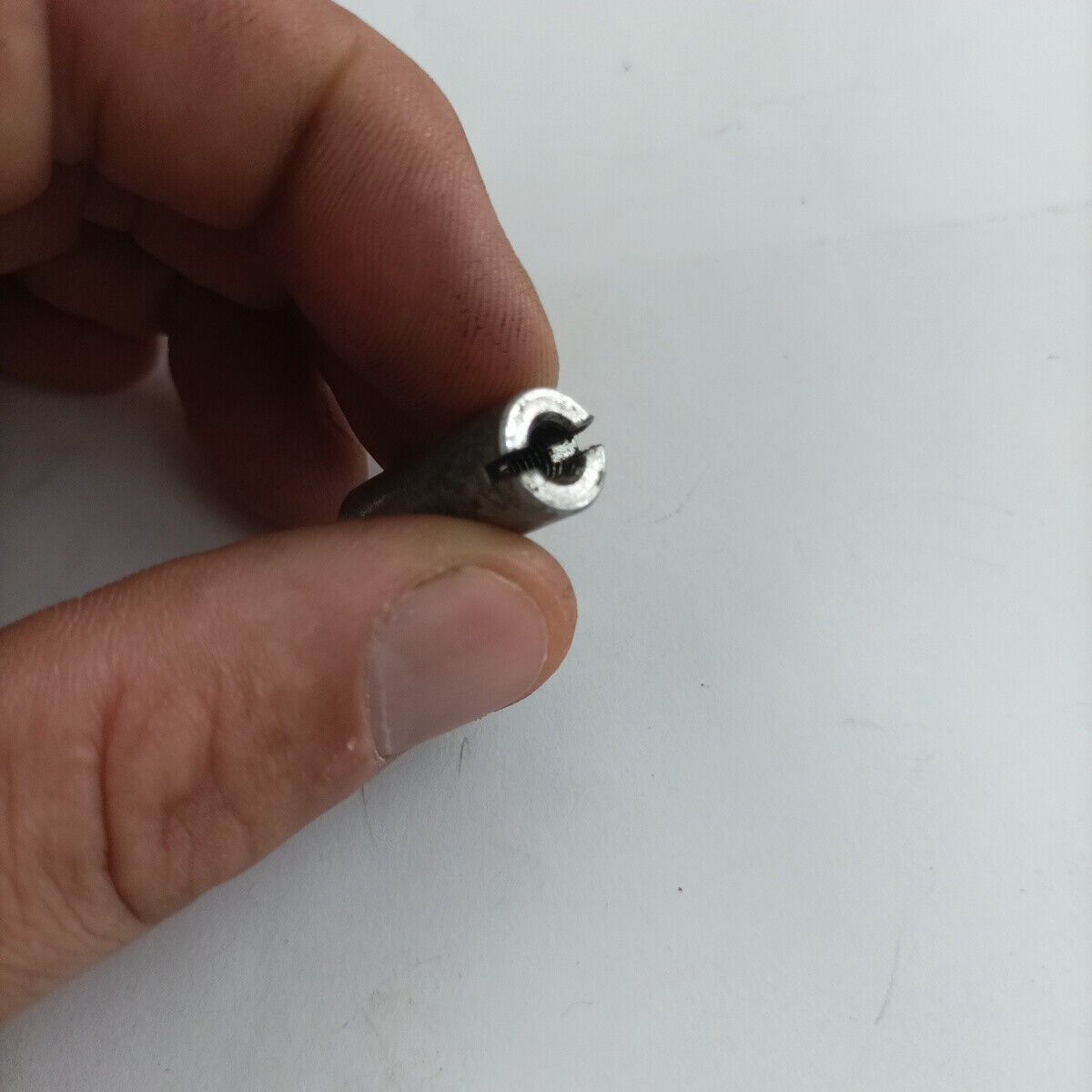 MOTOSEGA ALPINA A 70 0-70 ricambio Bullone Vite Con Filetto usato