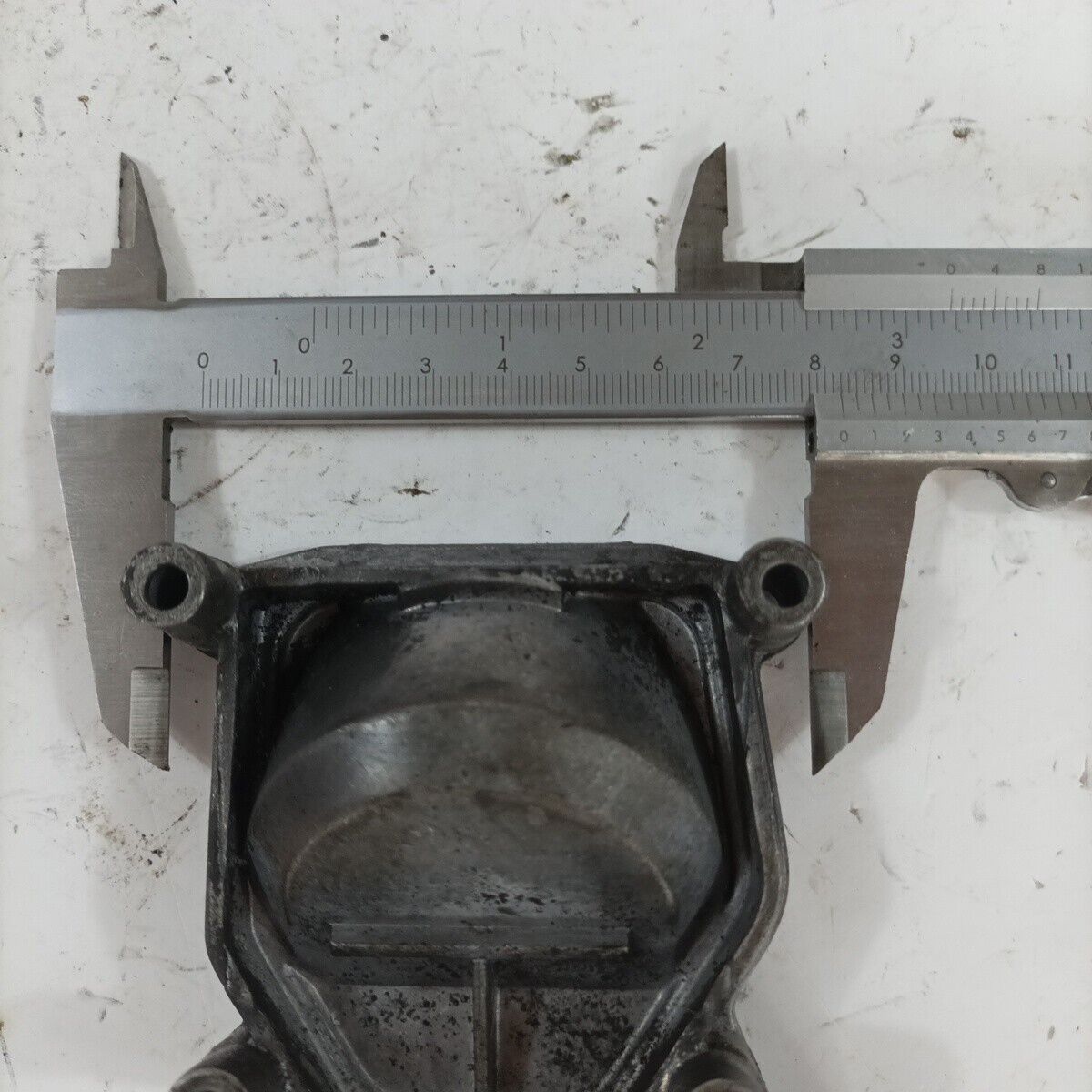 Coperchio cilindro per DECESPUGLIATORE Emak Efco Oleo mac Dynamac ricambi usati