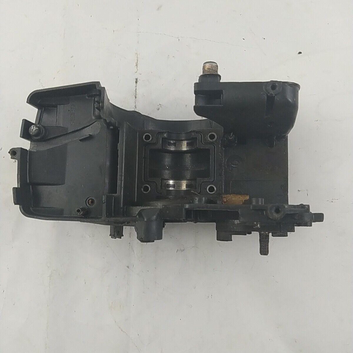 MOTOSEGA CASTOR P 361 ricambio telaio CARCASSA MOTORE BASAMENTO Usato
