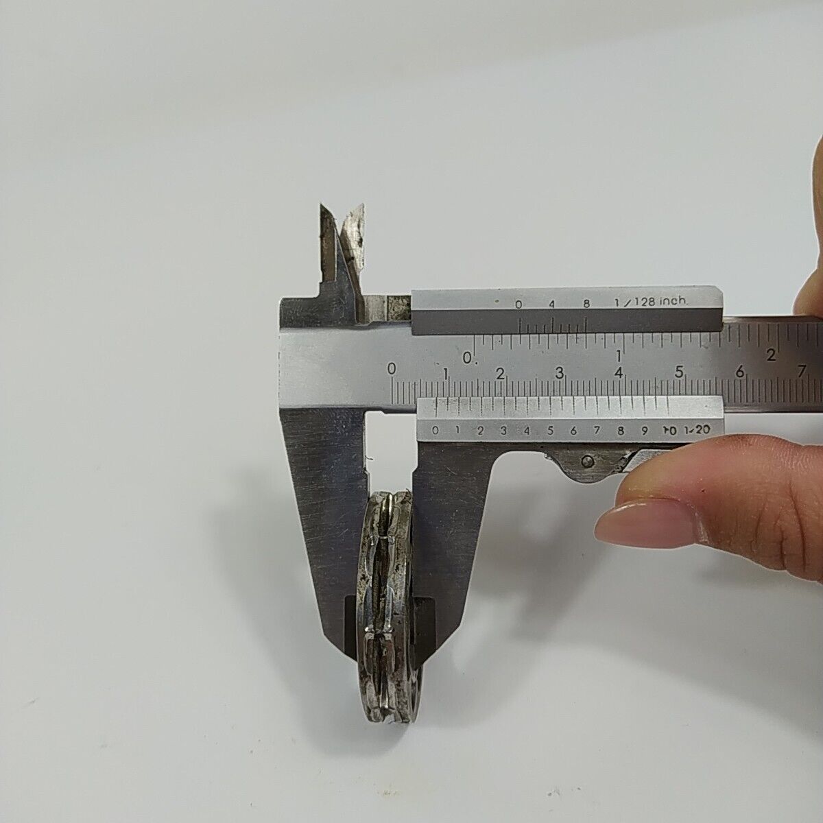 ROCCHETTO CAMPANA FRIZIONE CATENA 3/8-8 PER MOTOSEGA STIHL ricambi usati