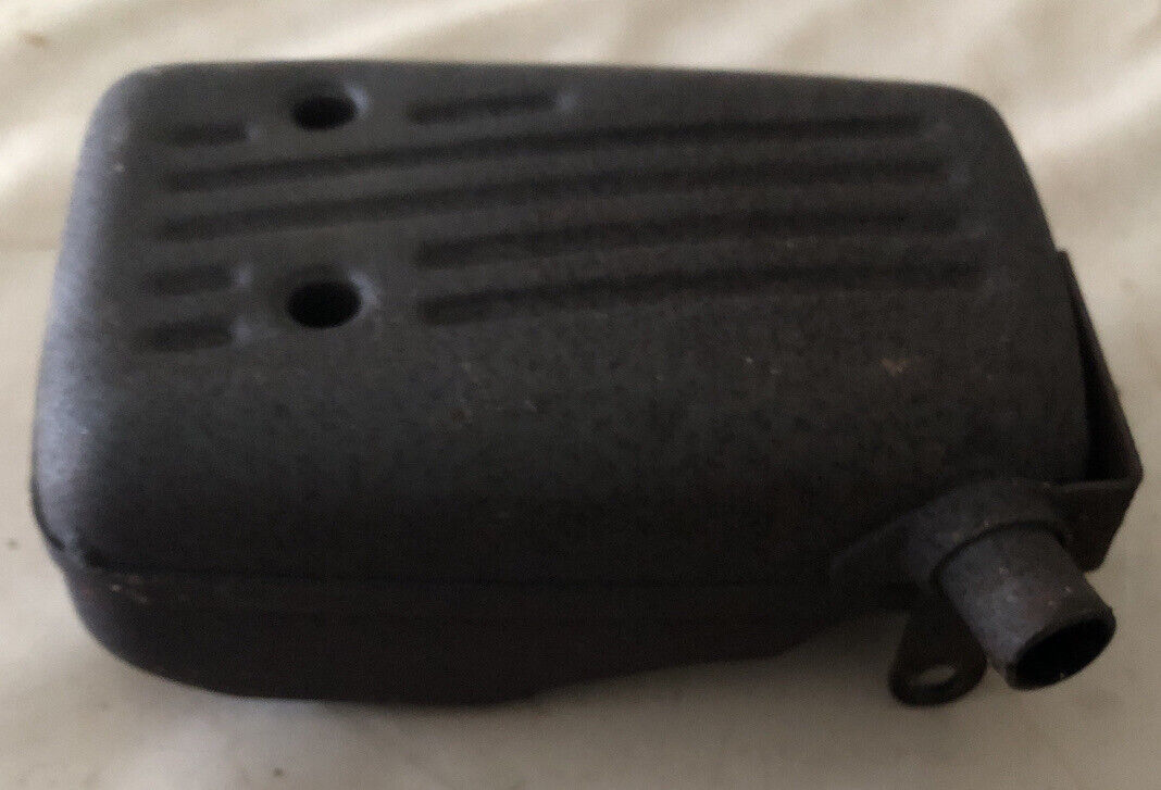 MARMITTA PER  DECESPUGLIATORE ALPINA STAR 45P CASTOR 55P ricambi usati