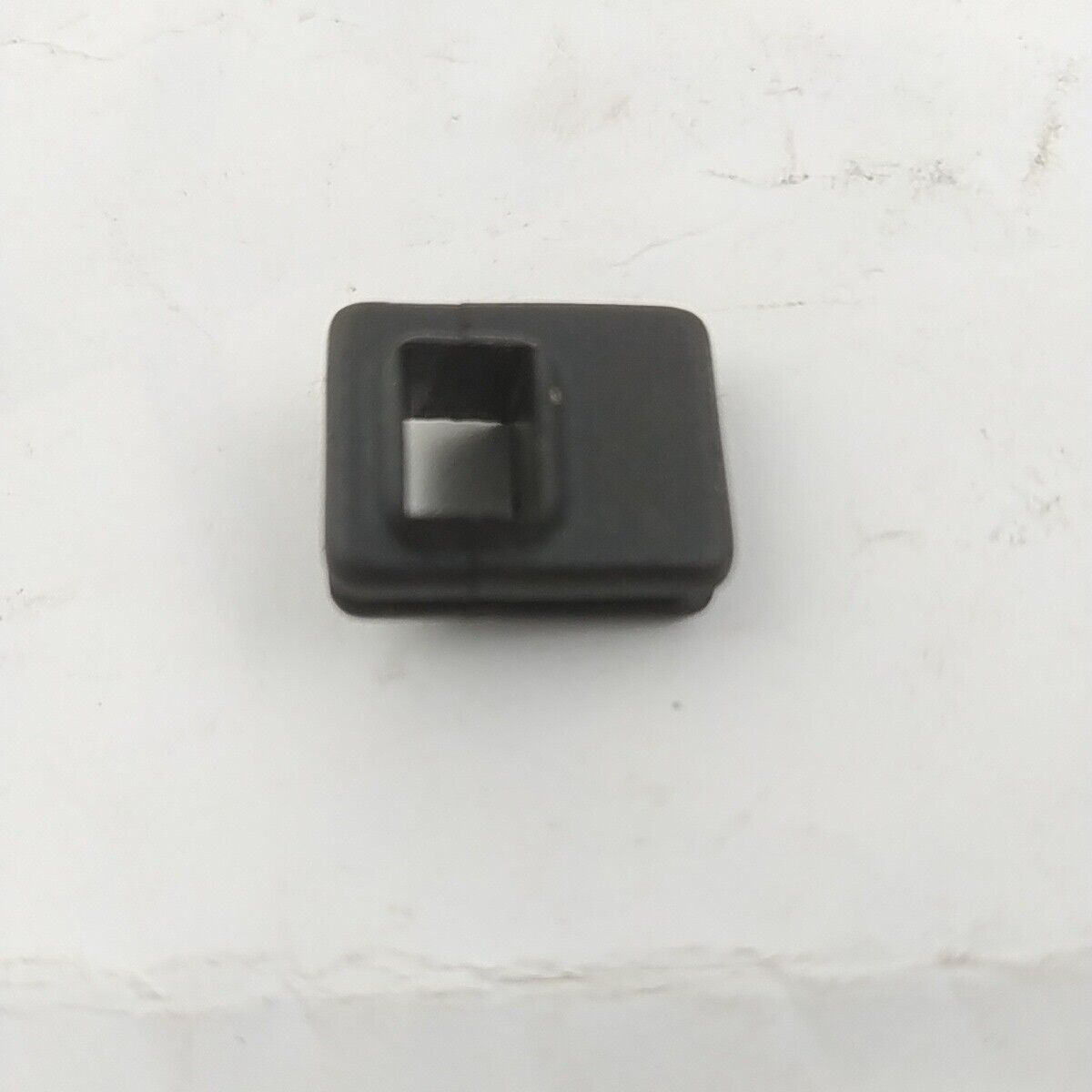 MOTOSEGA CASTOR CP 361 ricambio GOMMINI GUARNIZIONE PASSA LEVA ARIA Usato