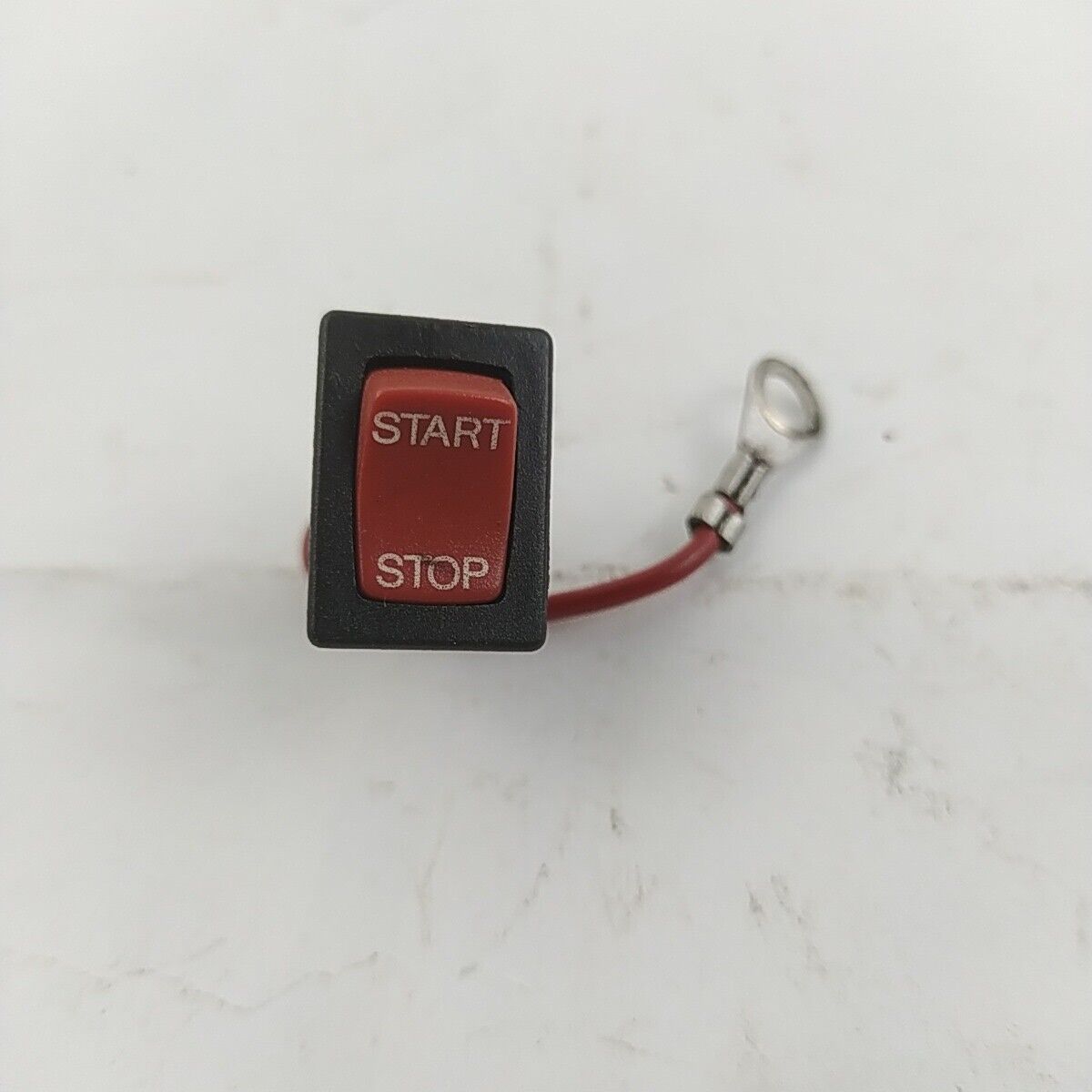 MOTOSEGA CASTOR CP 361 ricambio INTERRUTTORE ON/OFF start stop Usato