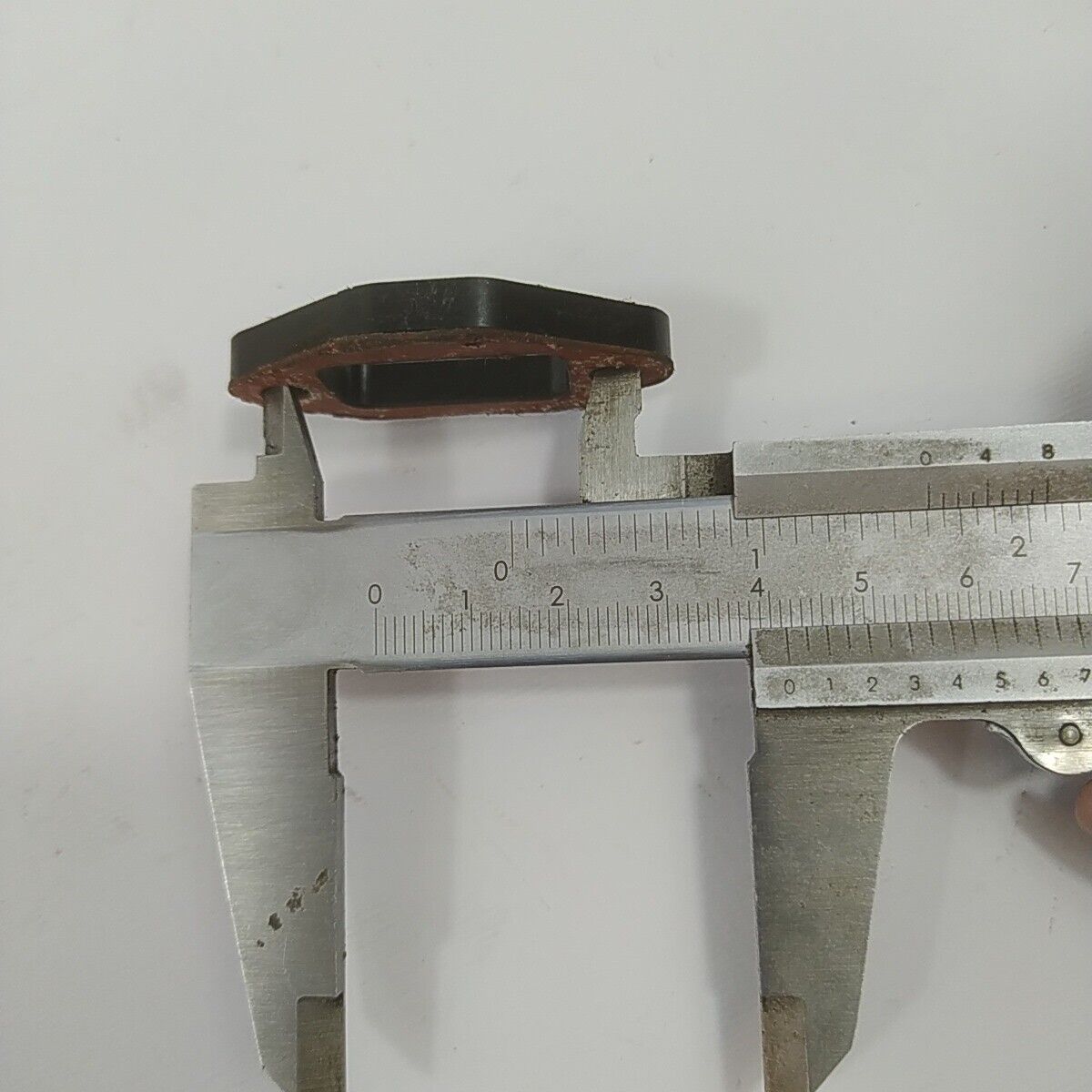 GUARNIZIONI MARMITTA E CARBURATORE per decespugliatore MITSUBISHI T200 usati