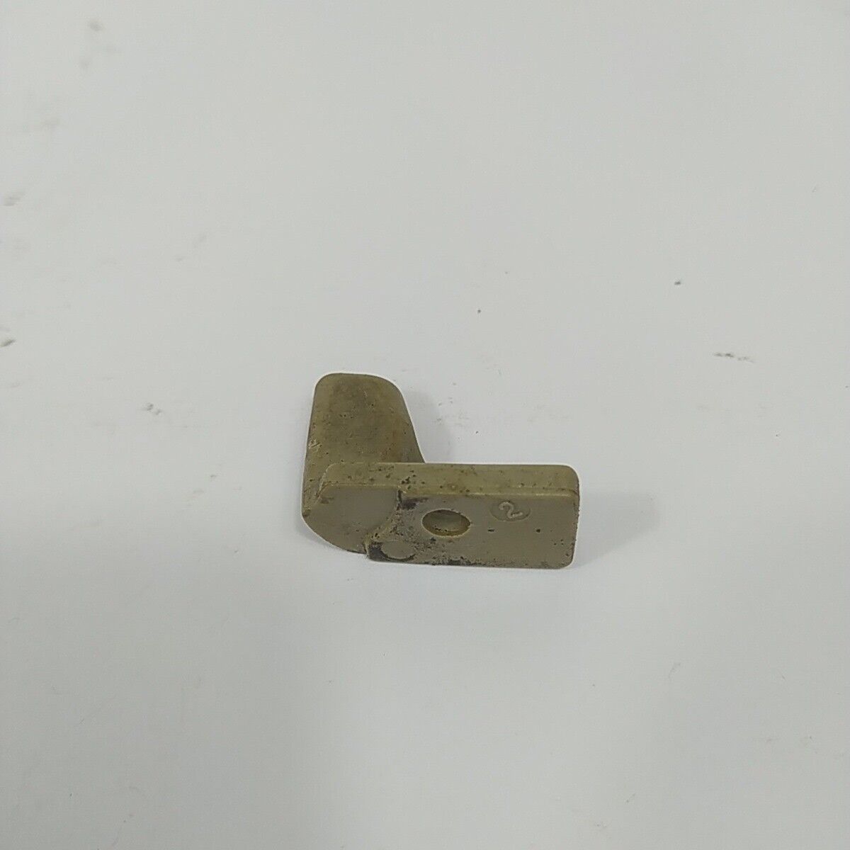 Ricambi per MOTOSEGA ZENOAH G 2000 t SUPPORTO DENTE PROTEZIONE PARA CATENA usati