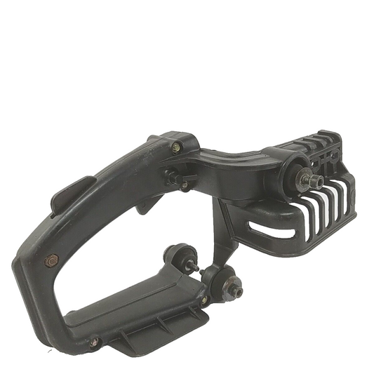 Ricambi IMPUGNATURA MANIGLIA manico COMANDI usati per motosega ALPINA  prof 70 s