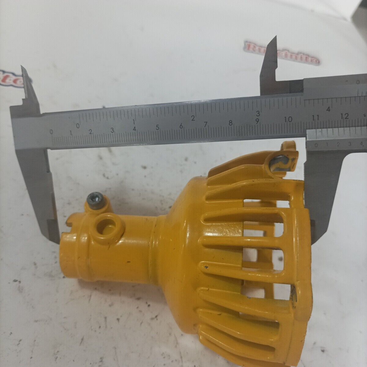 CUFFIA CAMPANA per DECESPUGLIATORE Emak Efco Oleo mac Dynamac ricambi usati