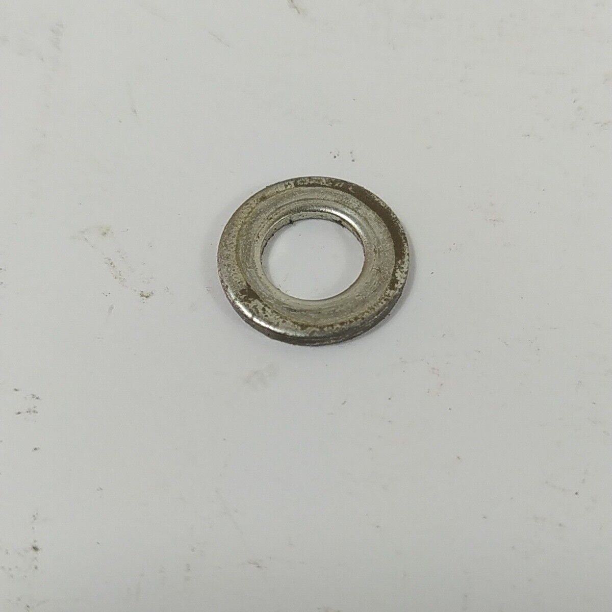 DADO VOLANO DI AVVIAMENTO MOTORE per motosega OLEO MAC GS 440 ricambi usati