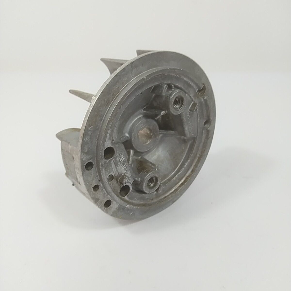 Ricambio VOLANO MAGNETICO DI AVVIAMENTO usato per decespugliatore Emak Efco 8425