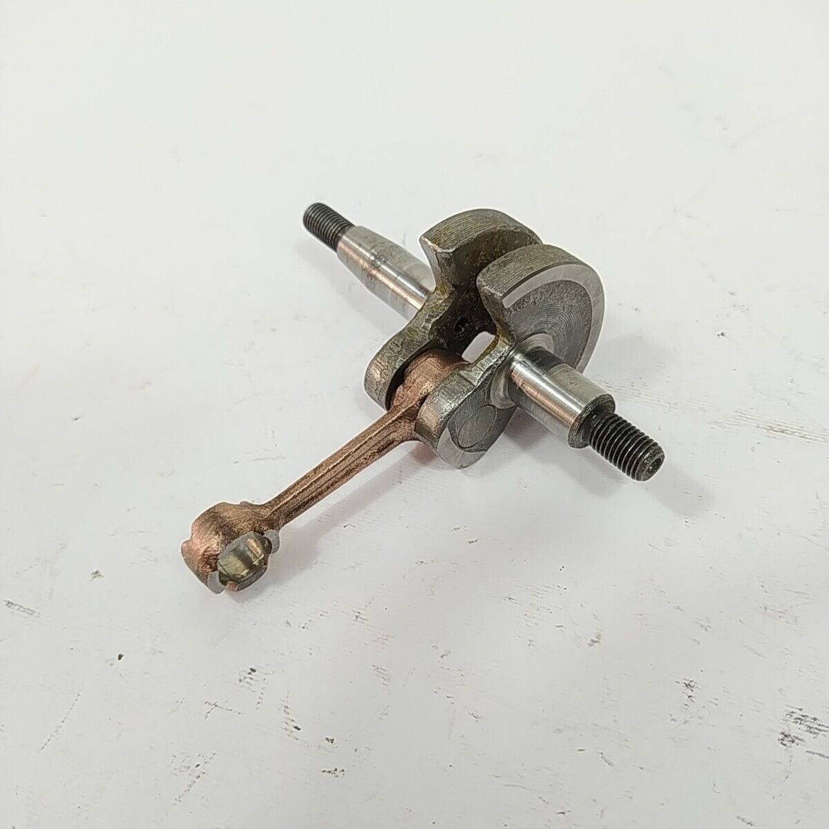 ALBERO MOTORE originale per decespugliatore ALPINA BJ 325 ricambi usati