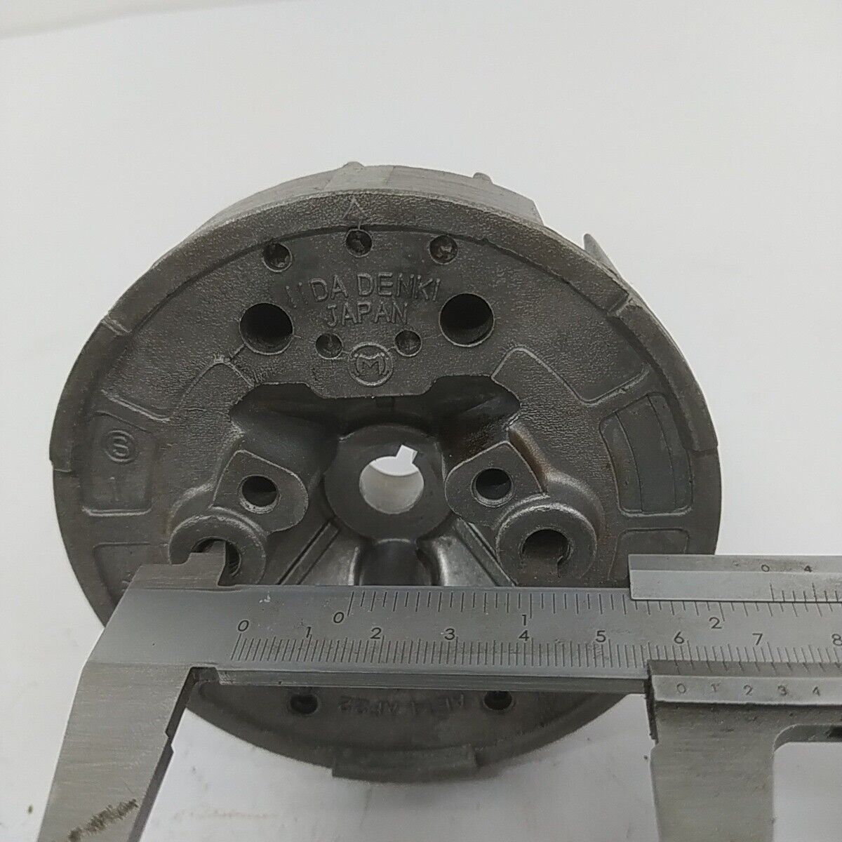 Ricambio usato VOLANO MAGNETICO DI AVVIAMENTO decespugliatore MITSUBISHI T200
