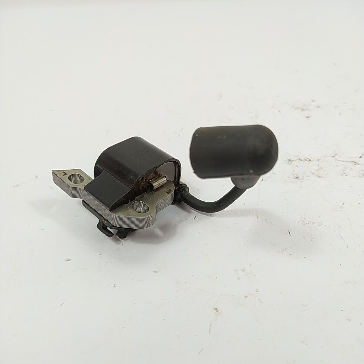 BOBINA di ACCENSIONE PER MOTOSEGA sthil e STIHL ms 170 180 018 017 ricambi usati