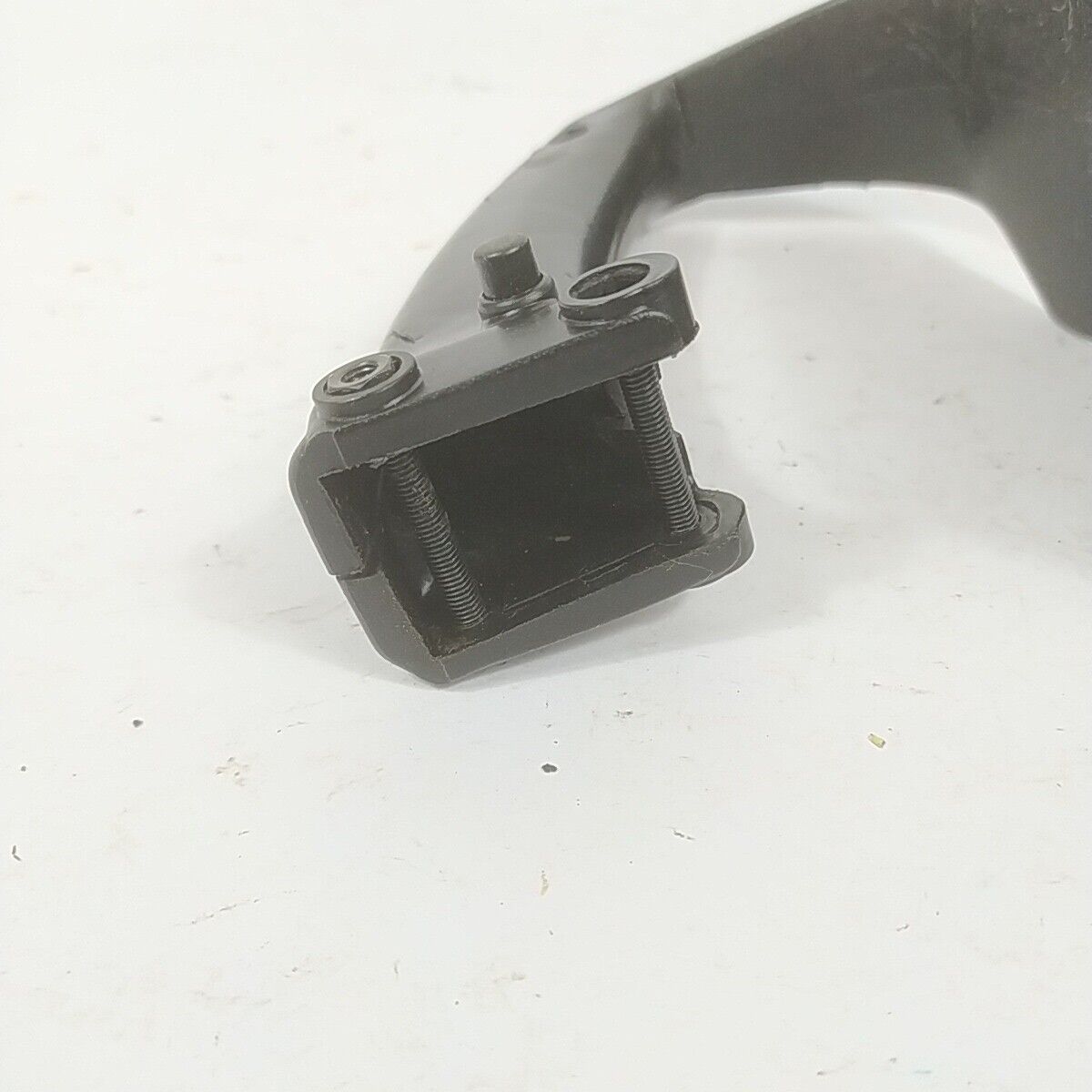 IMPUGNATURA MANICO MANIGLIA PER MOTOSEGA CASTOR ALPINA 55 450