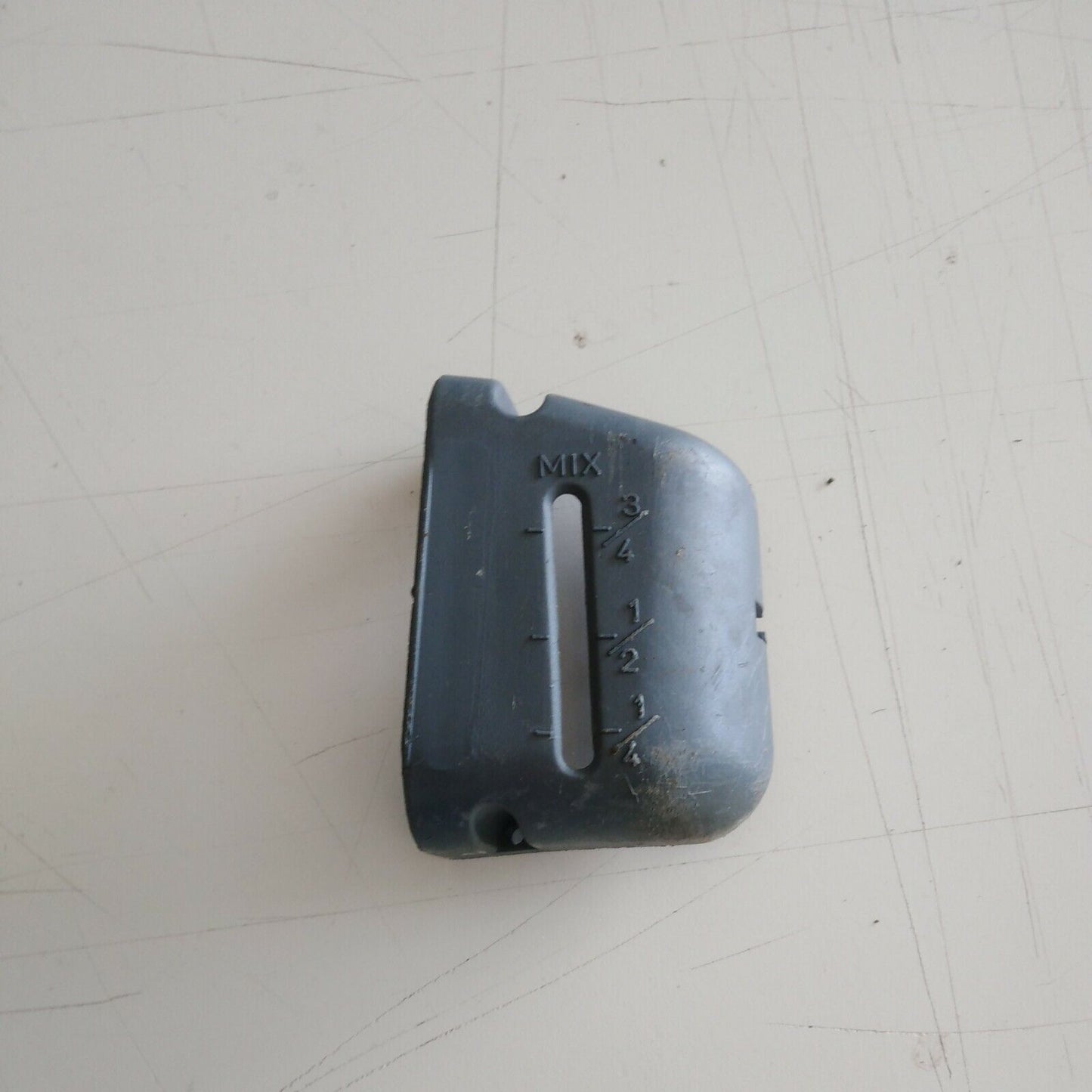 COPERCHIO COPRI SERBATOIO PER MOTOSEGA ALPINA  CASTOR D 21011G TR 350 PR 34