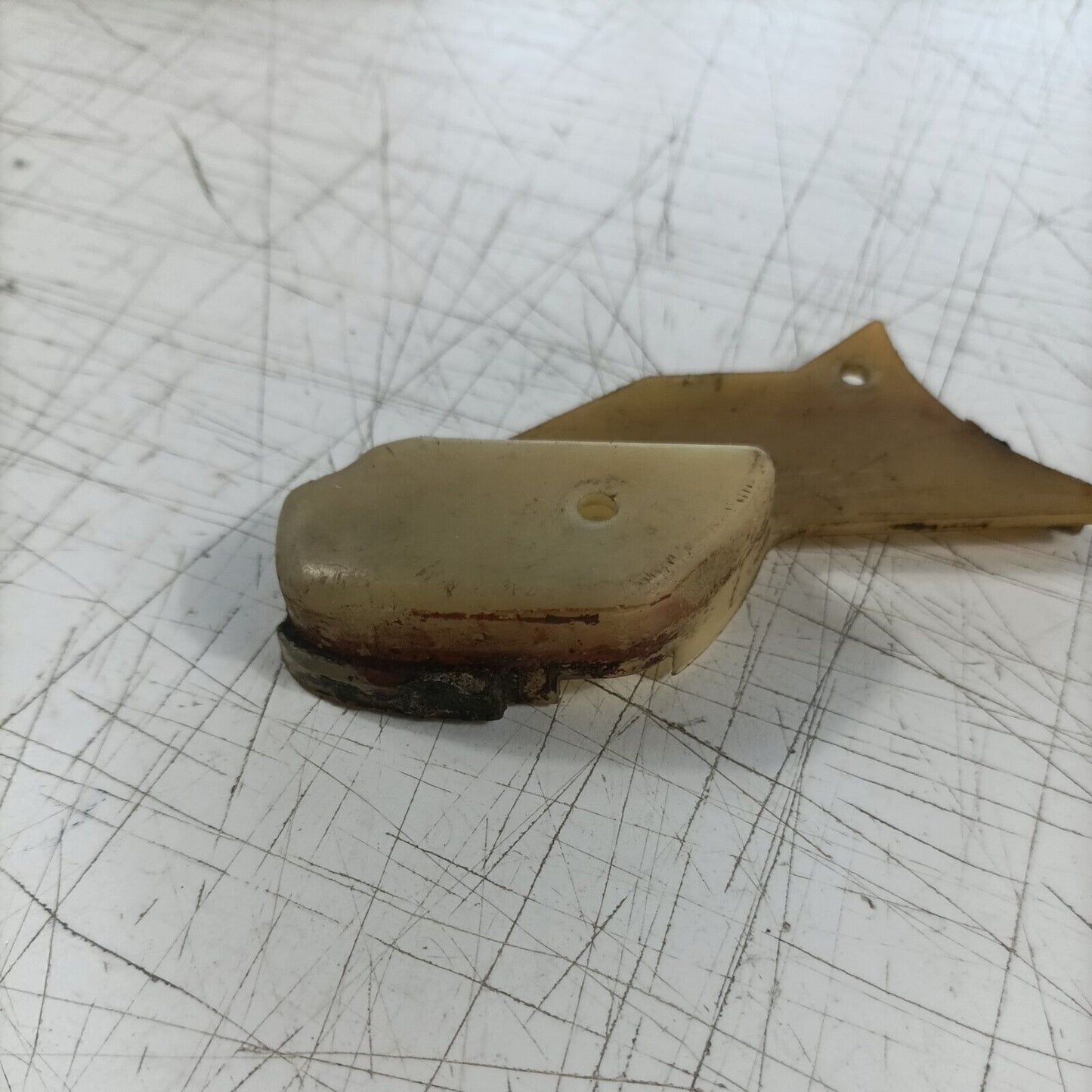 COPERCHIO PROTEZIONE blocco freno PER MOTOSEGA ECHO CS- 500 VL ricambi usati