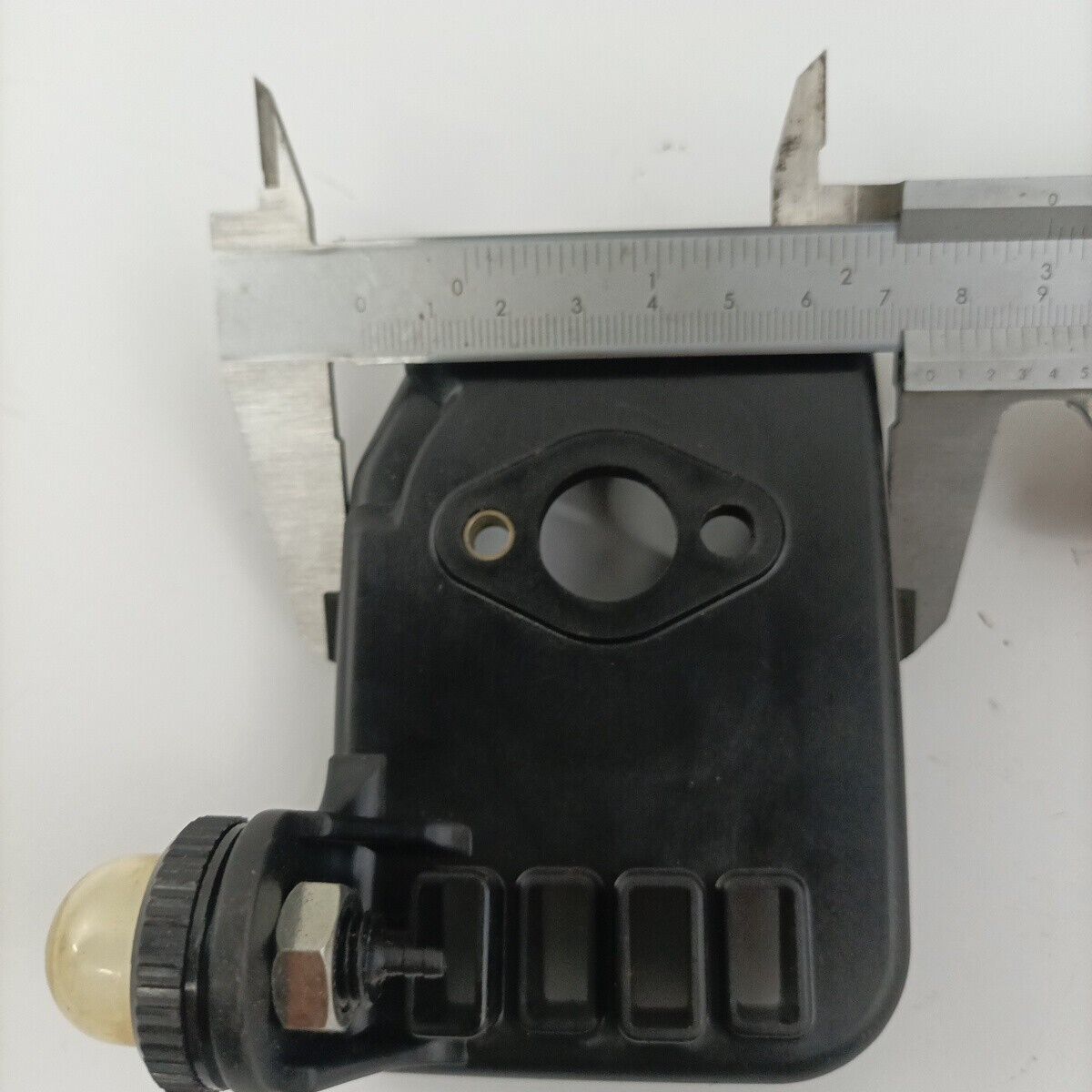 DECESPUGLIATORE TANAKA 501 ik Supporto Filtro Aria Primer benzina ricambi usati