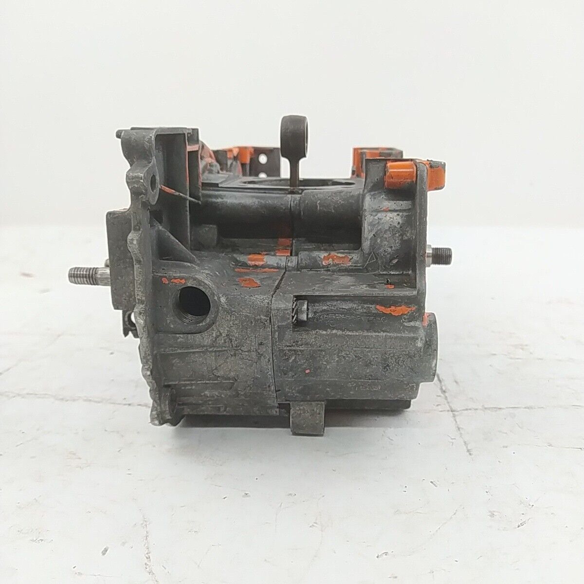 Ricambio Per motosega OLEO MAC 251 CARTER BASAMENTO CILINDRO telaio usati