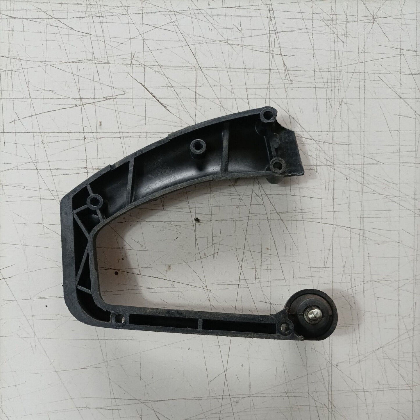 LATO MANIGLIA IMPUGNATURA COMANDI E SUPPORTO PER MOTOSEGA CASTOR C70 ALPINA A70