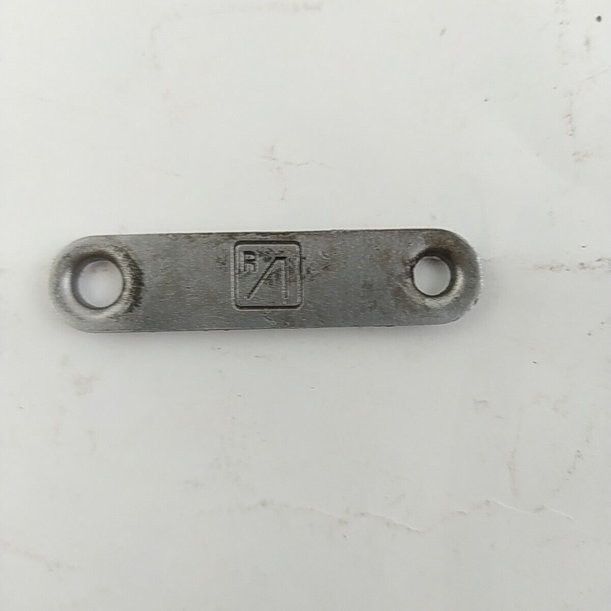 MOTOSEGA CASTOR CP 361 ricambio protezione BLOCCO FRENO CATENA frizione Usato