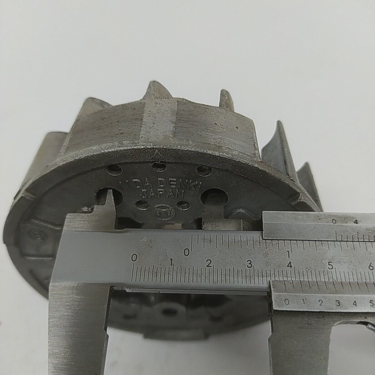 Ricambio usato VOLANO MAGNETICO DI AVVIAMENTO decespugliatore MITSUBISHI T200