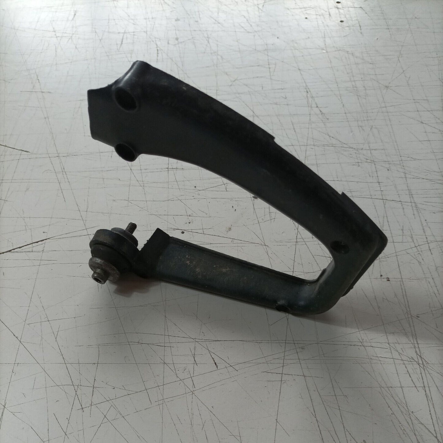 LATO MANIGLIA IMPUGNATURA COMANDI E SUPPORTO PER MOTOSEGA CASTOR C70 ALPINA A70