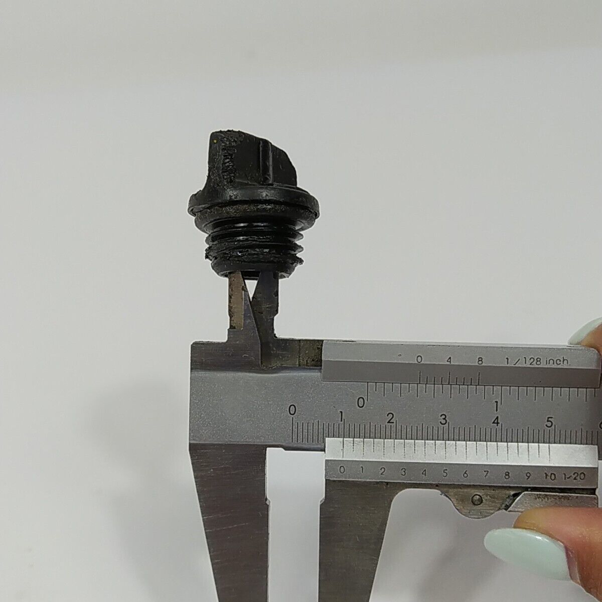 TAPPO SERBATOIO OLIO CATENA PER MOTOSEGA ALPINA CASTOR 40 41 ricambi usati