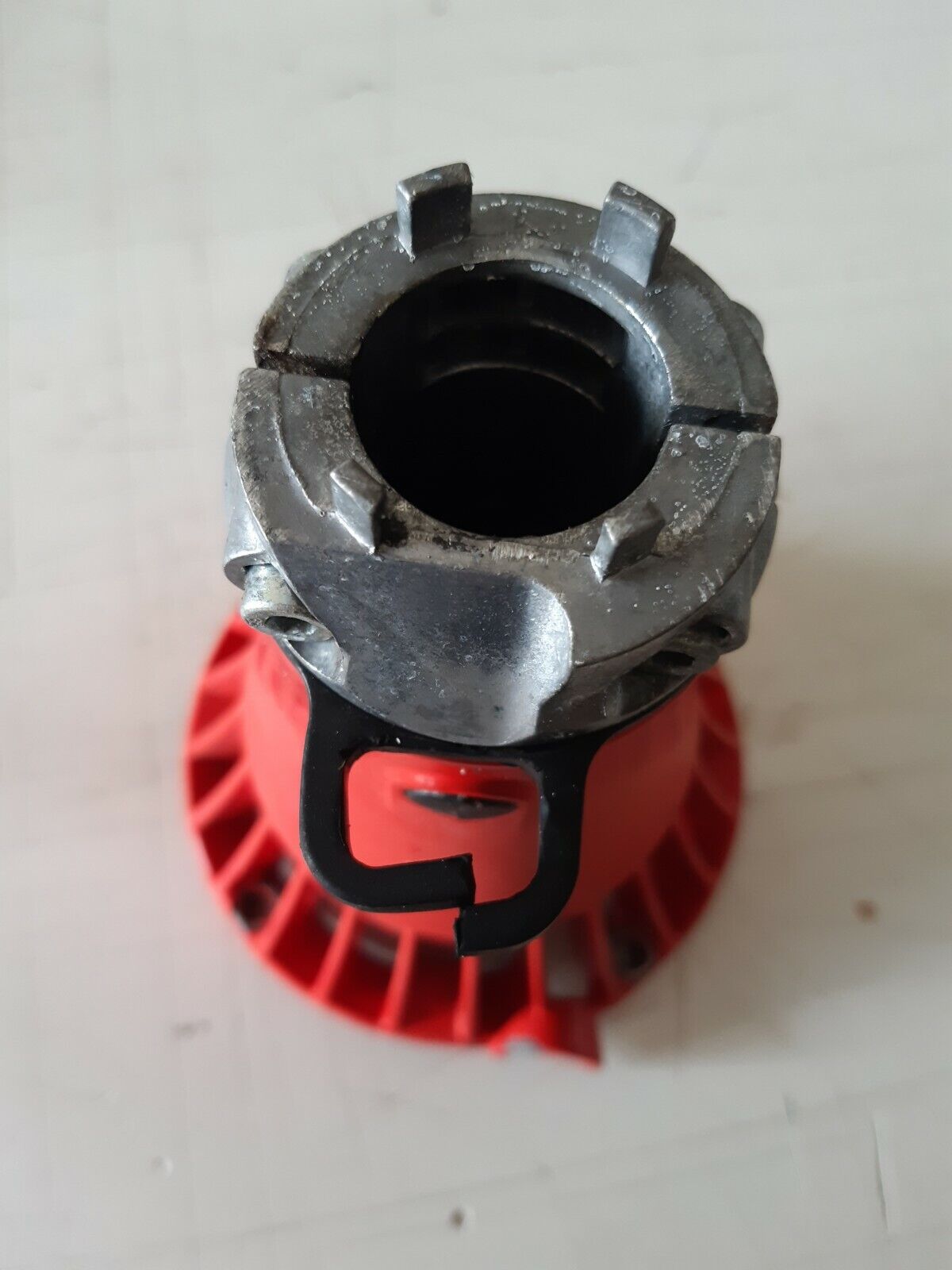 CUFFIA SUPPORTO E CAMPANA DECESPUGLIATORE EMAK EFCO STARK 2500 S ricambi usati