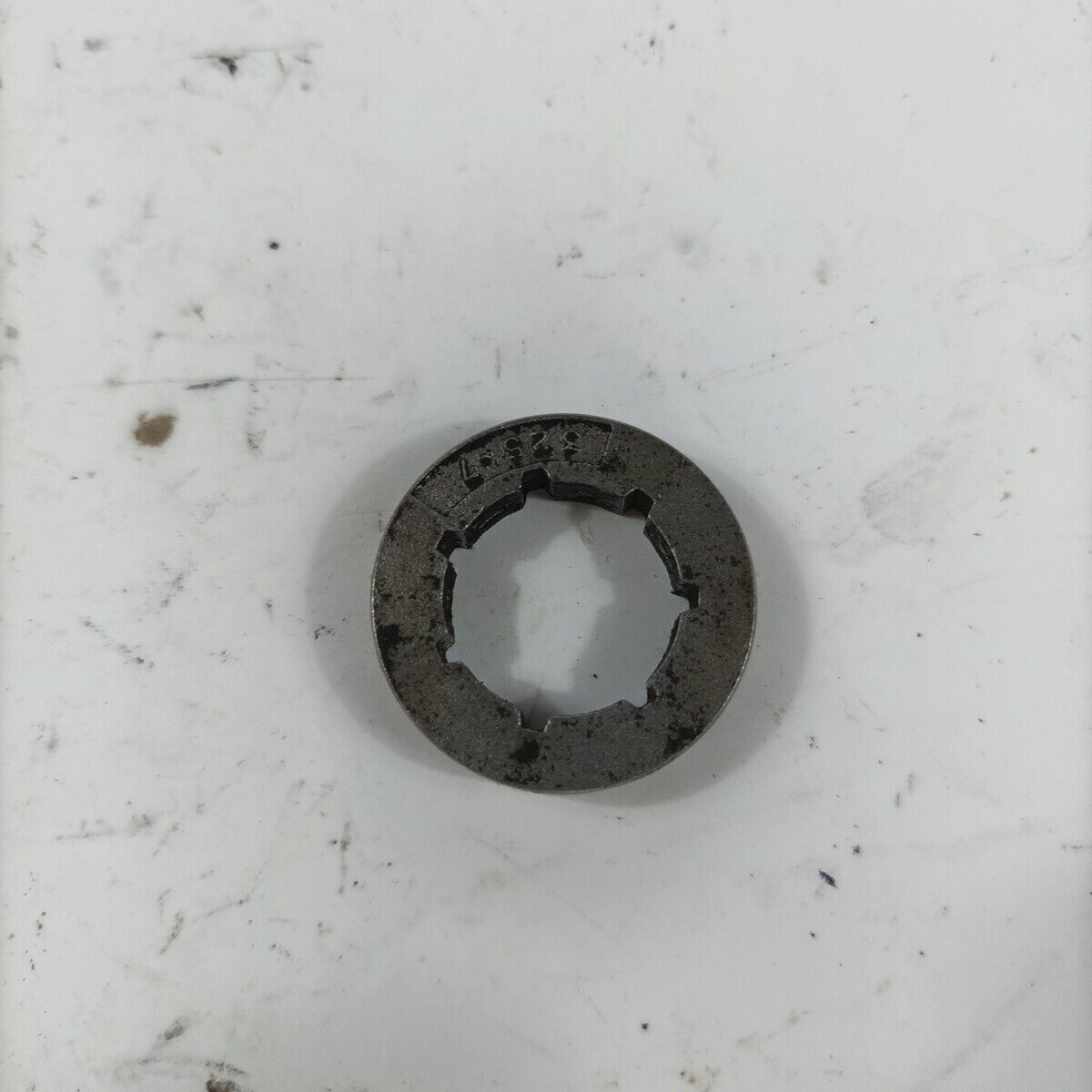 ricambio usato campana tamburo frizione 325 - 7 PER MOTOSEGA 25 40 52 cc