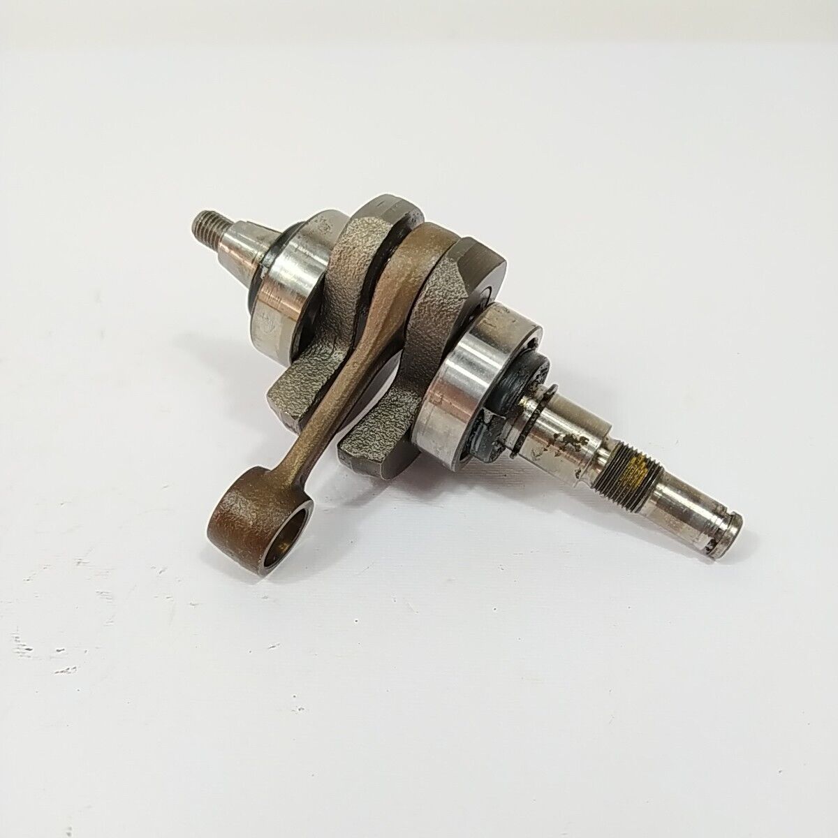 ALBERO MOTORE originale PER MOTOSEGA ORIGINALE STIHL 025 ricambi usati