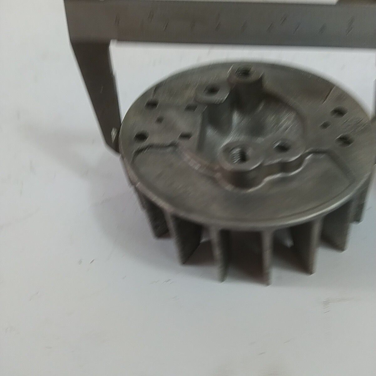Ricambio VOLANO MAGNETICO DI AVVIAMENTO usato per decespugliatore ZENOAH G43L