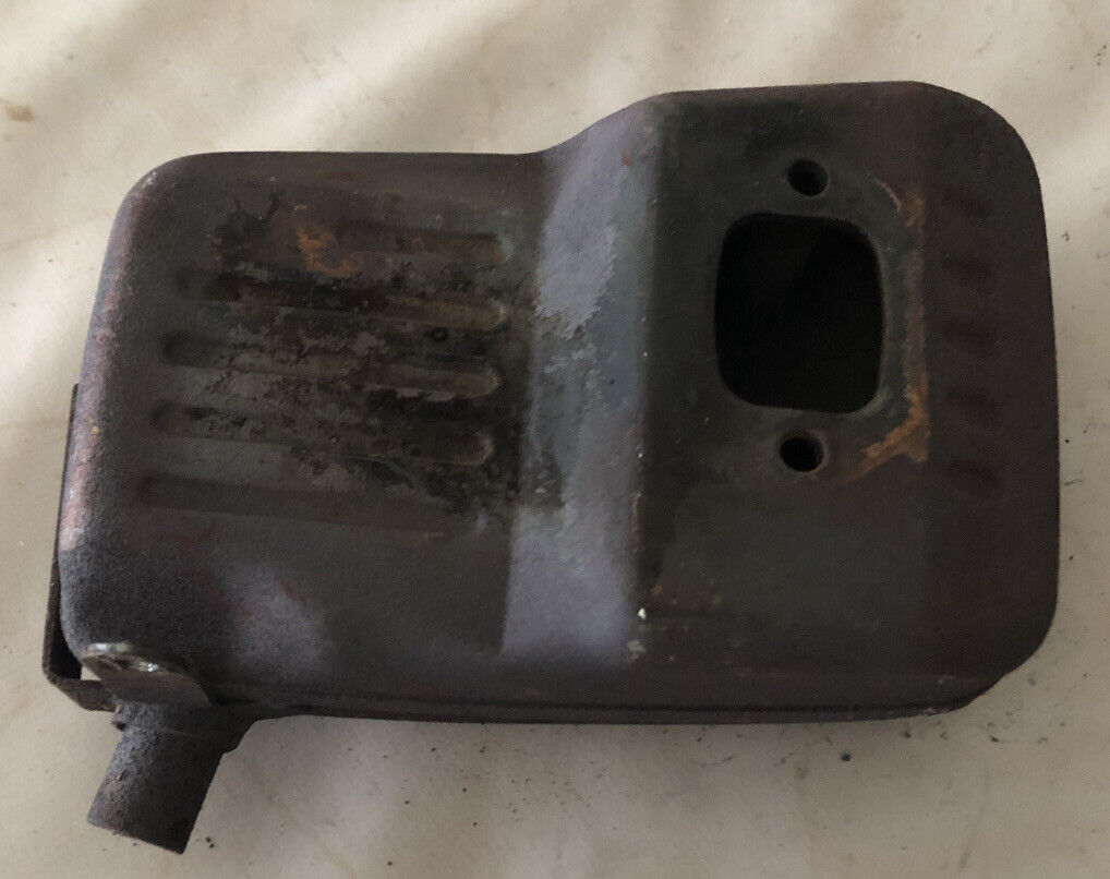 MARMITTA PER  DECESPUGLIATORE ALPINA STAR 45P CASTOR 55P ricambi usati