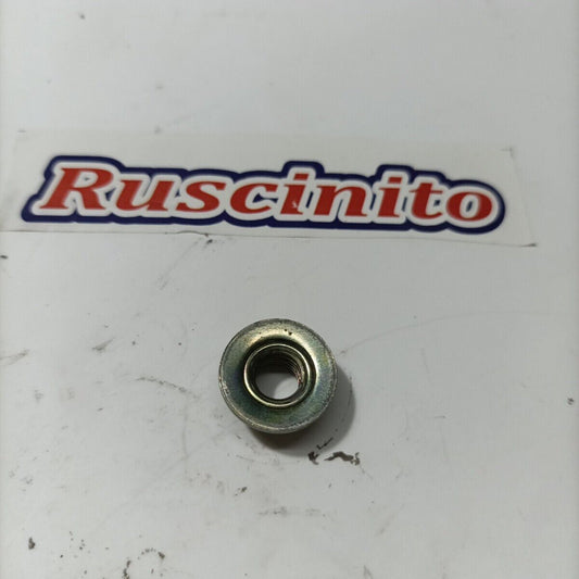 Ricambio DADO bullone ALBERO MOTORE Usato per decespugliatore Komatsu ZENOAH G3K