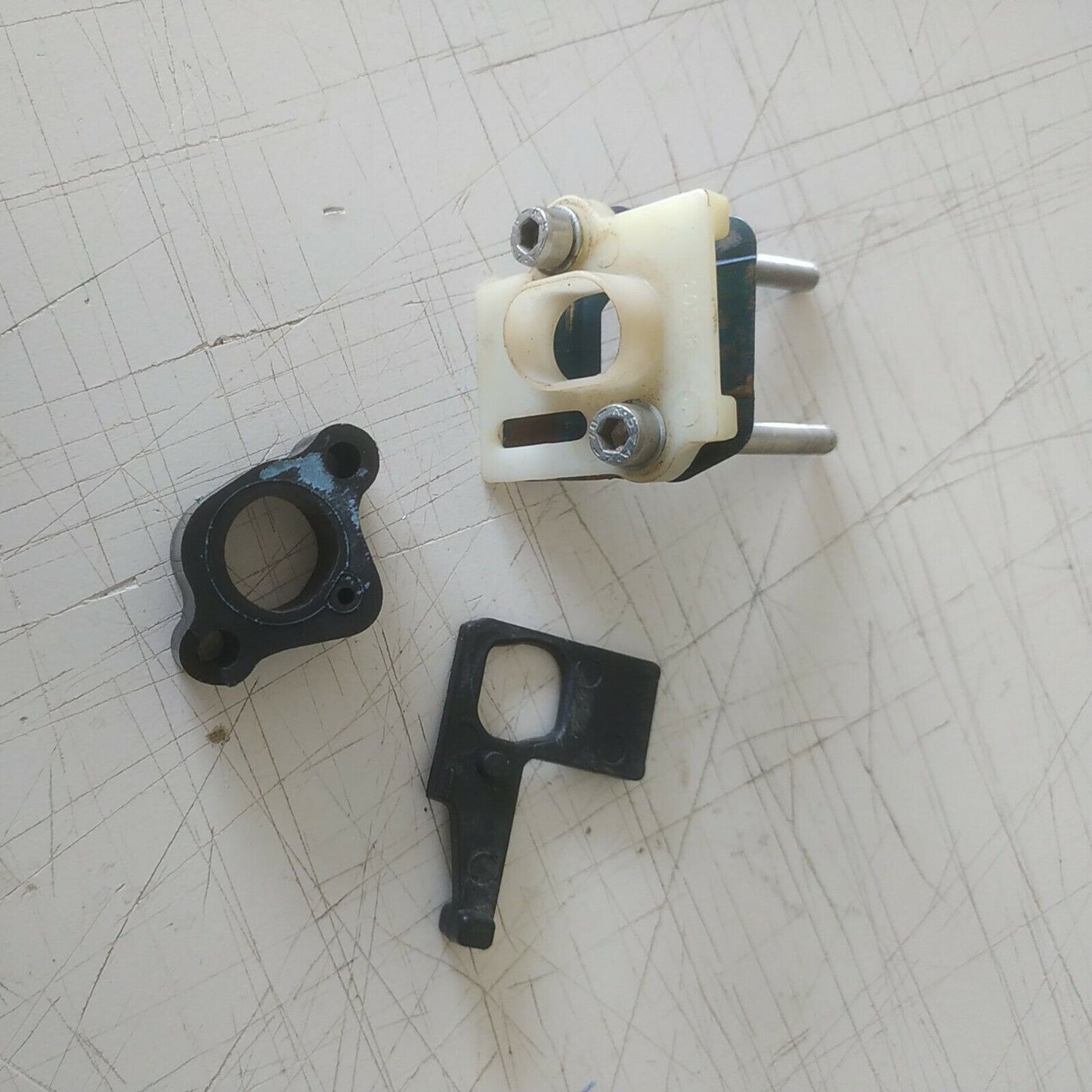 LEVA ARIA E COLLETTORE CARBURATORE ORIGINALE PER MOTOSEGA ALPINA EURO 35 N