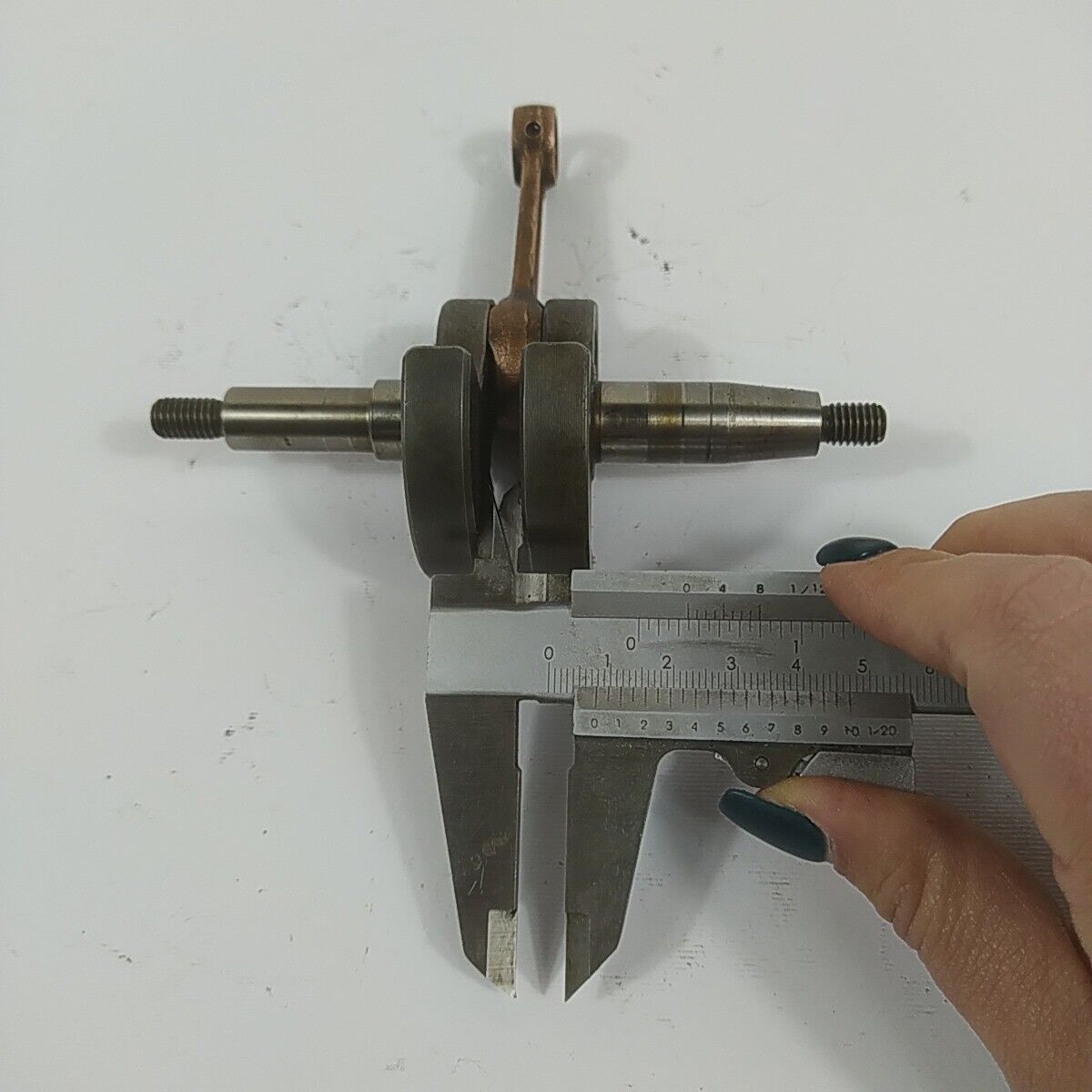 Ricambio usato ALBERO MOTORE ORIGINALE decespugliatore MITSUBISHI T200